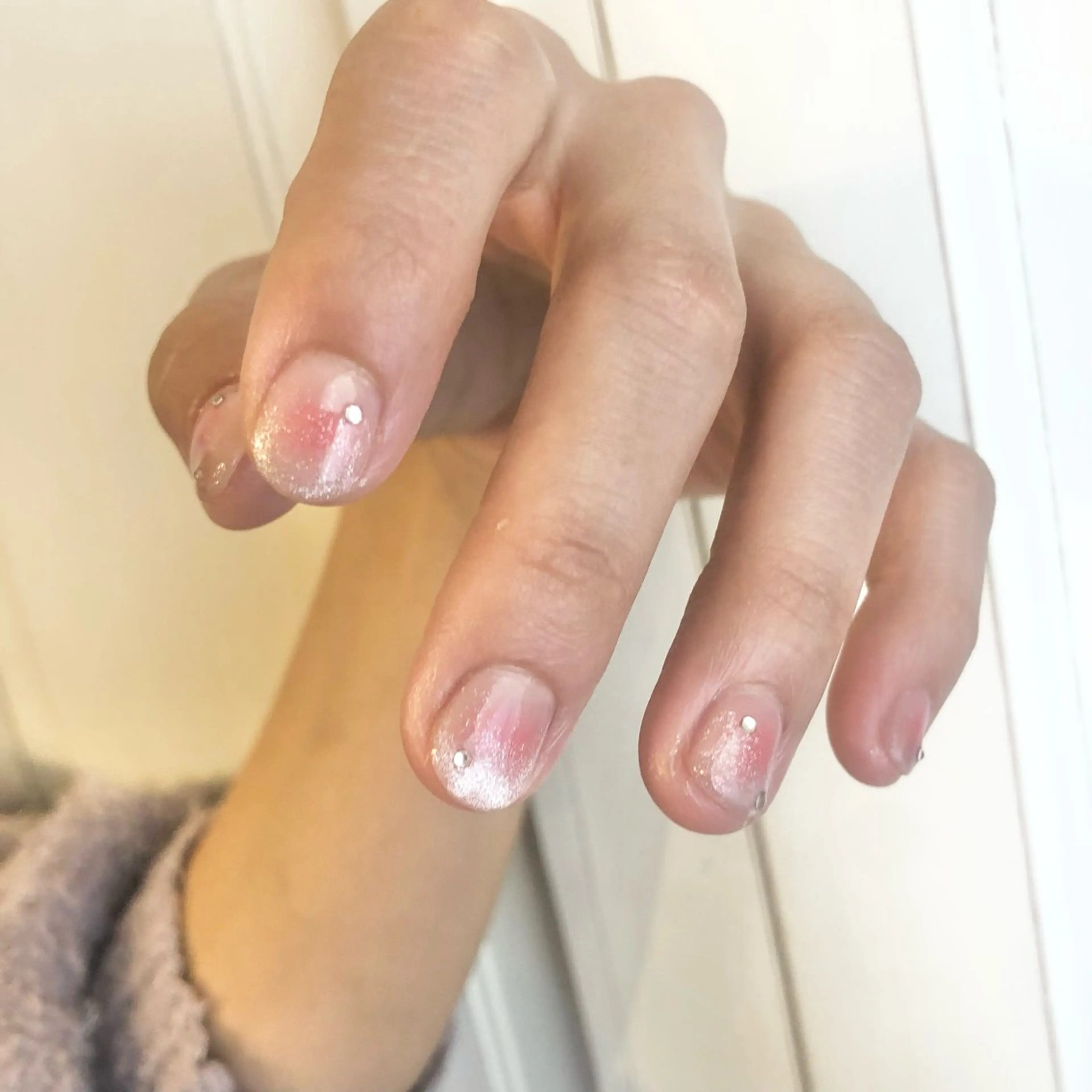 ネイル チークネイル MOFU NAIL所属・MOFU NAIL 🐈‍⬛のネイルデザイン