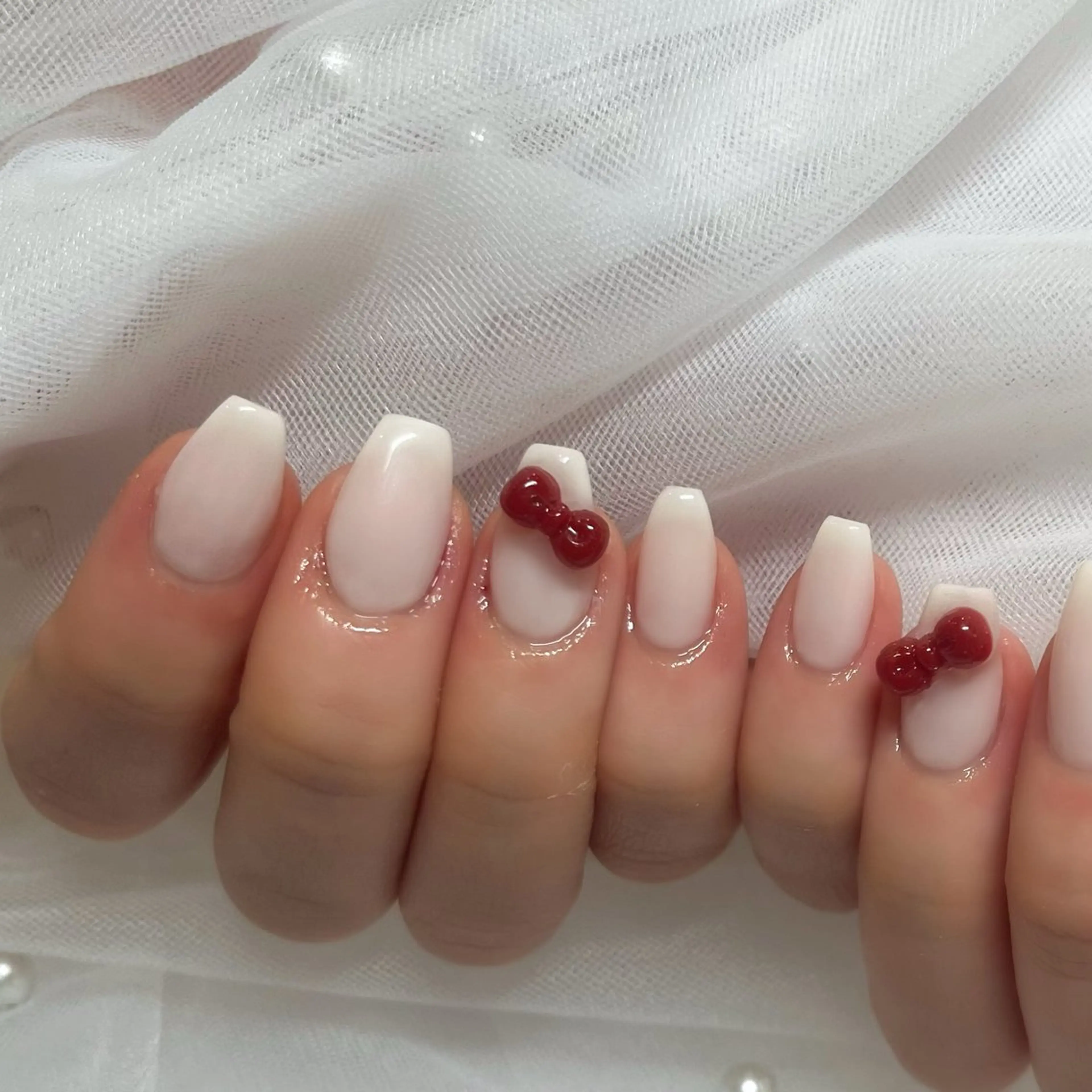 ネイル リボン ハンドネイル ✩.*˚ kanaのネイルデザイン