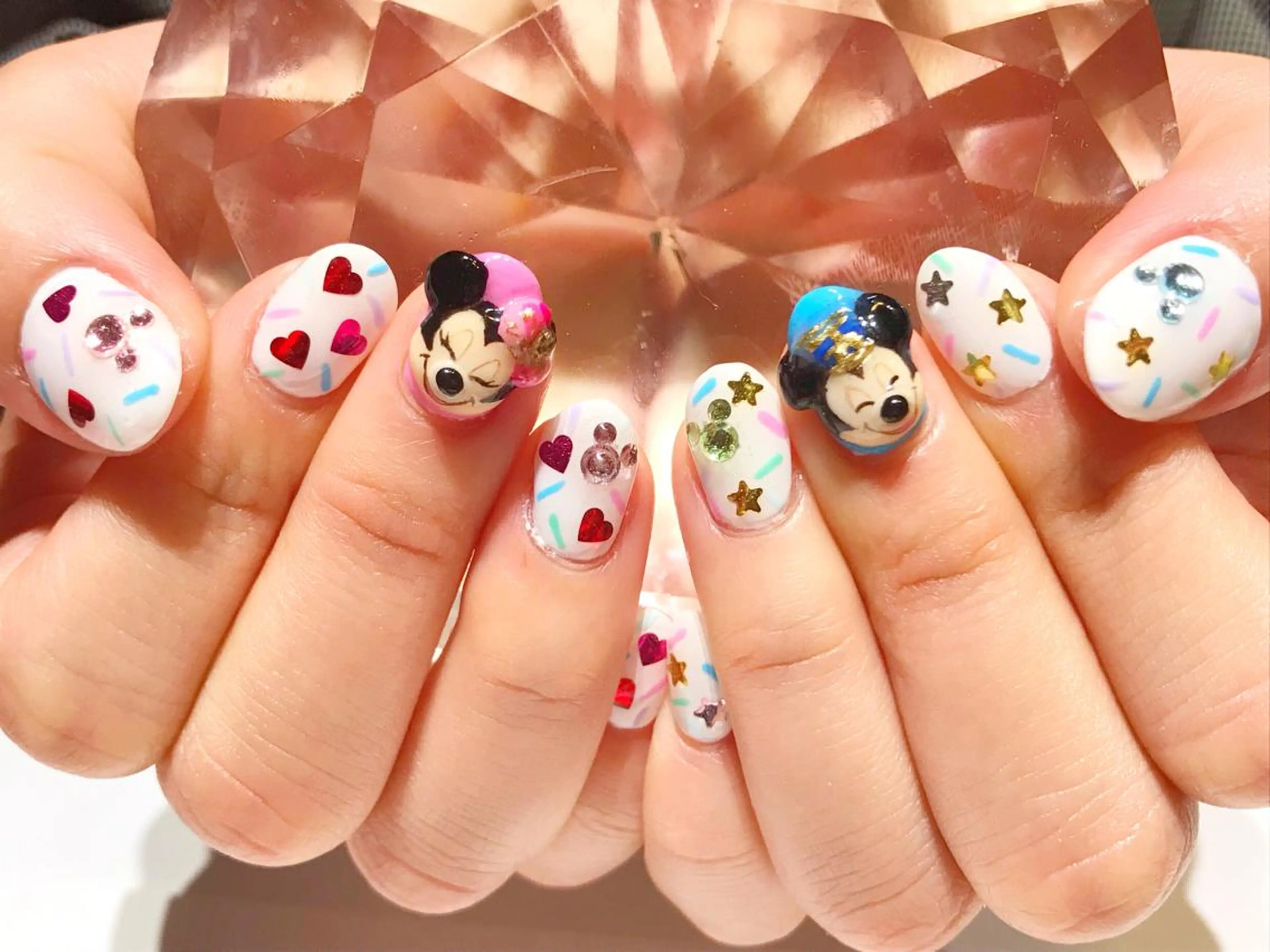 ネイル ジェルネイル YUN 💅のネイルデザイン