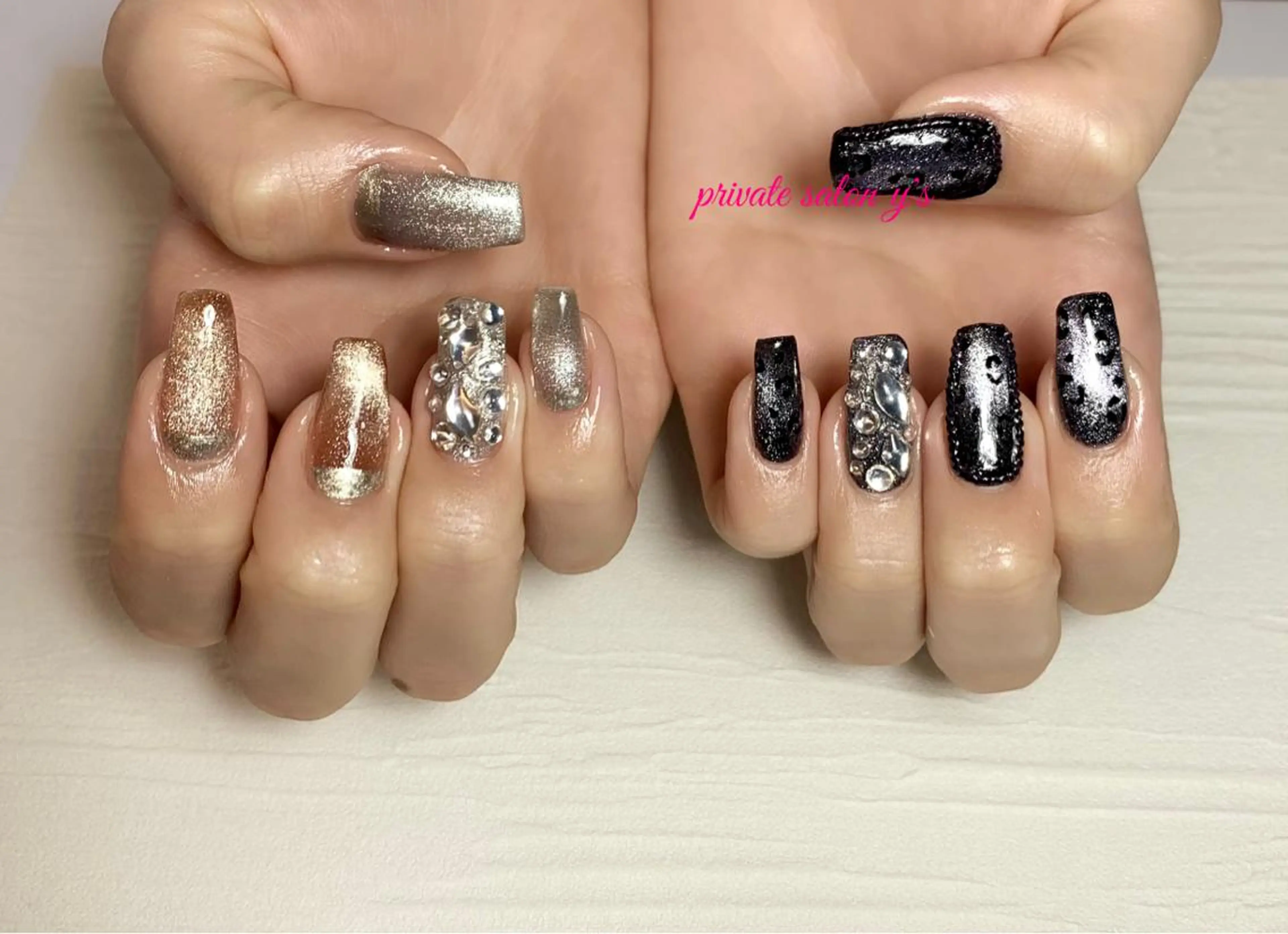 ネイル y' sのネイルデザイン