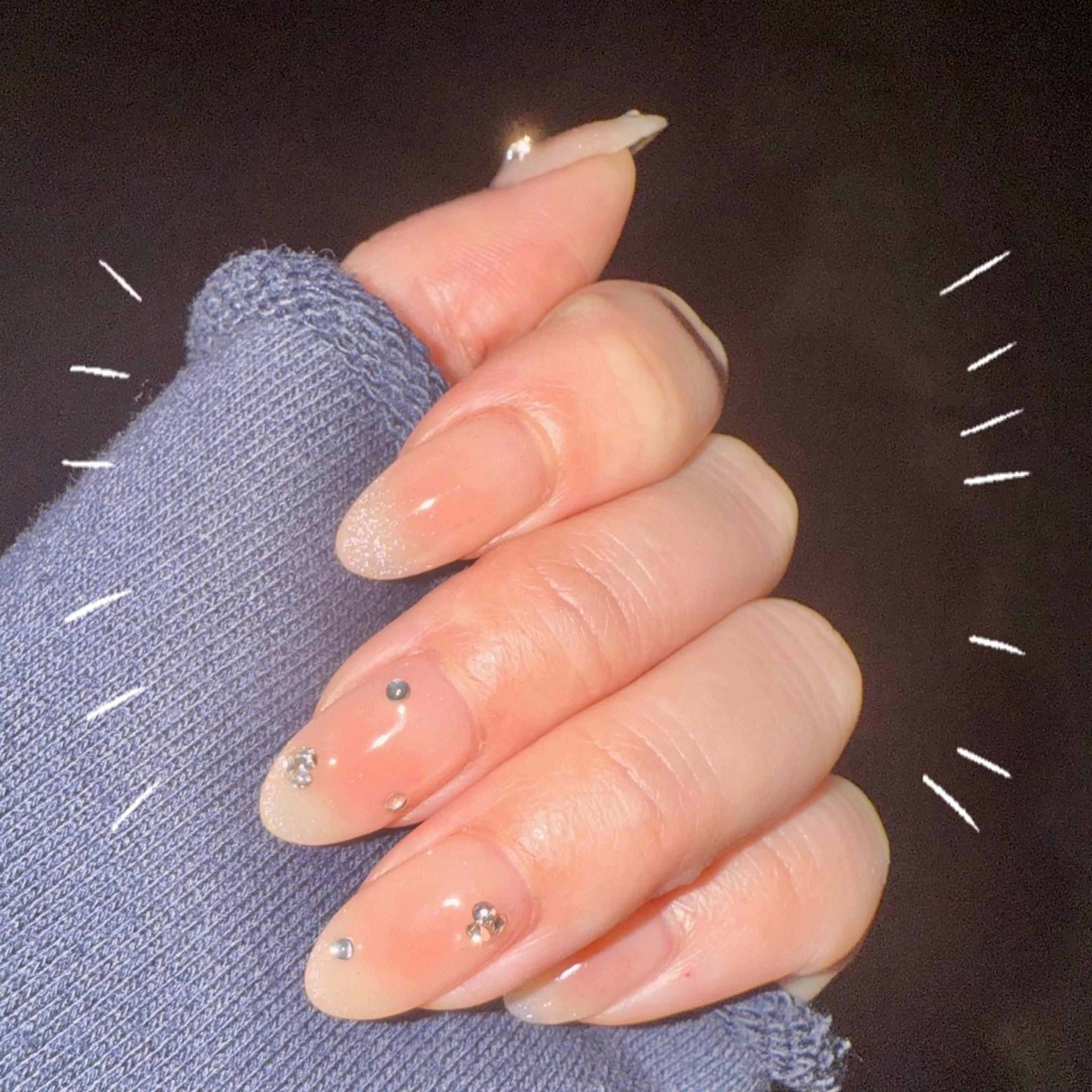 ネイル チークネイル ハンドネイル chika .のネイルデザイン