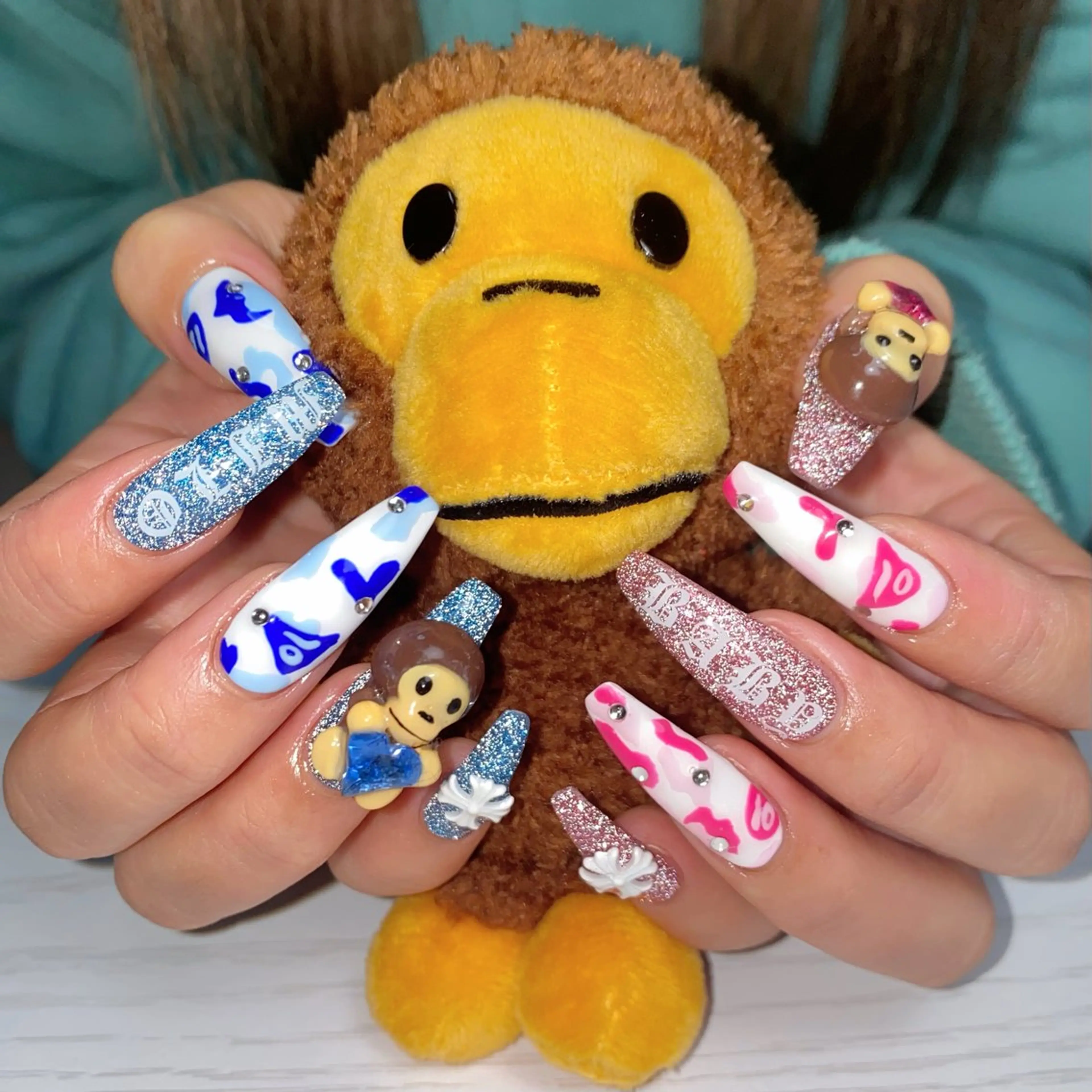 ネイル Airis所属・Airis aiのネイルデザイン