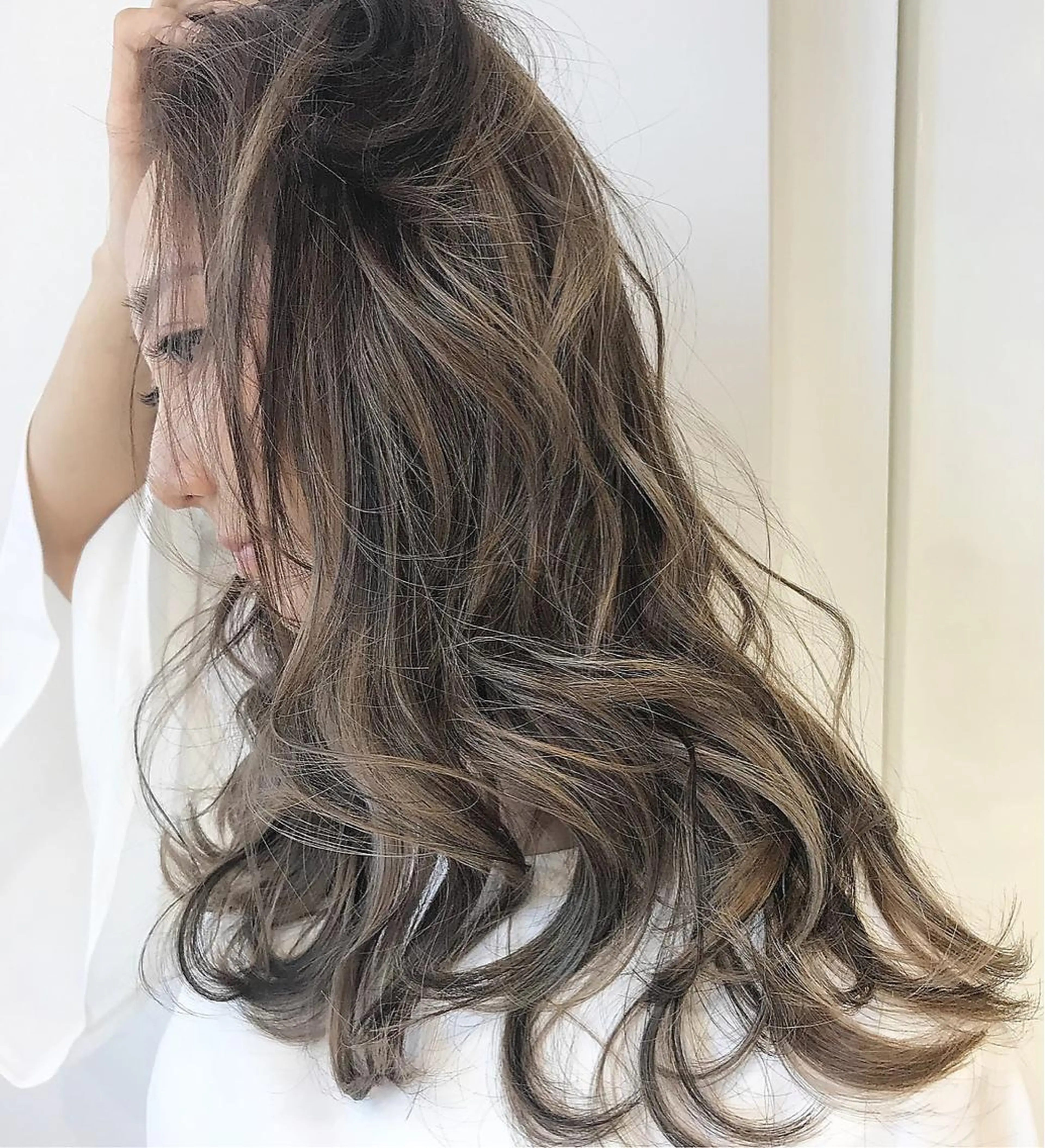 ロング カラー ヘアアレンジ 髪質改善land千葉所属・阿部 圭悟のヘアスタイル