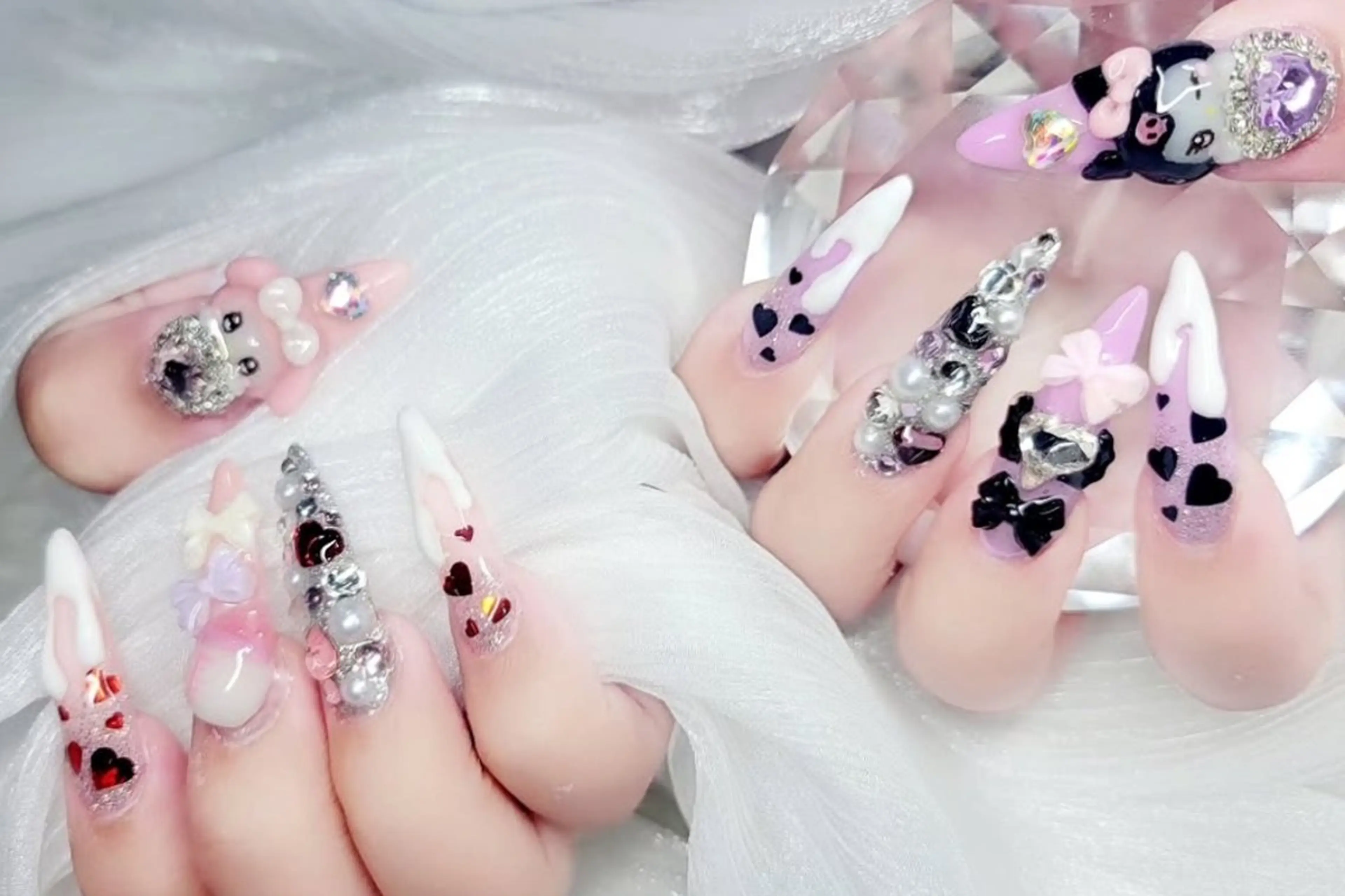 ネイル ハンドネイル 🌺chimu🌺 予約リクエスト可能☆のネイルデザイン