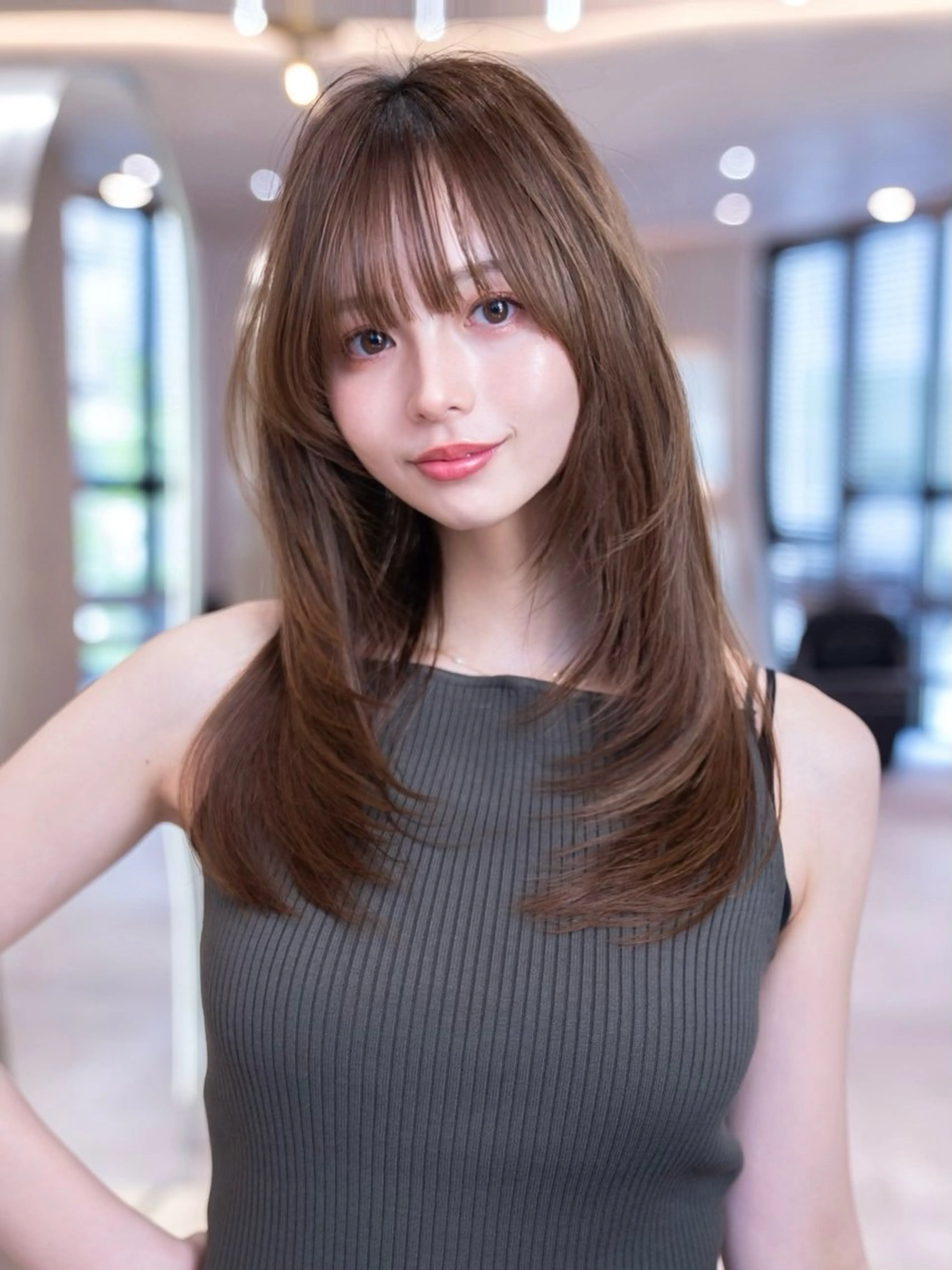 セミロング カラー ブラウンカラー 透明感カラー ハッシュカット 韓国風ヘア レイヤーカット カット ヘアカラー トリートメント 渋谷/レイヤーカット 透明感/サッタのヘアスタイル