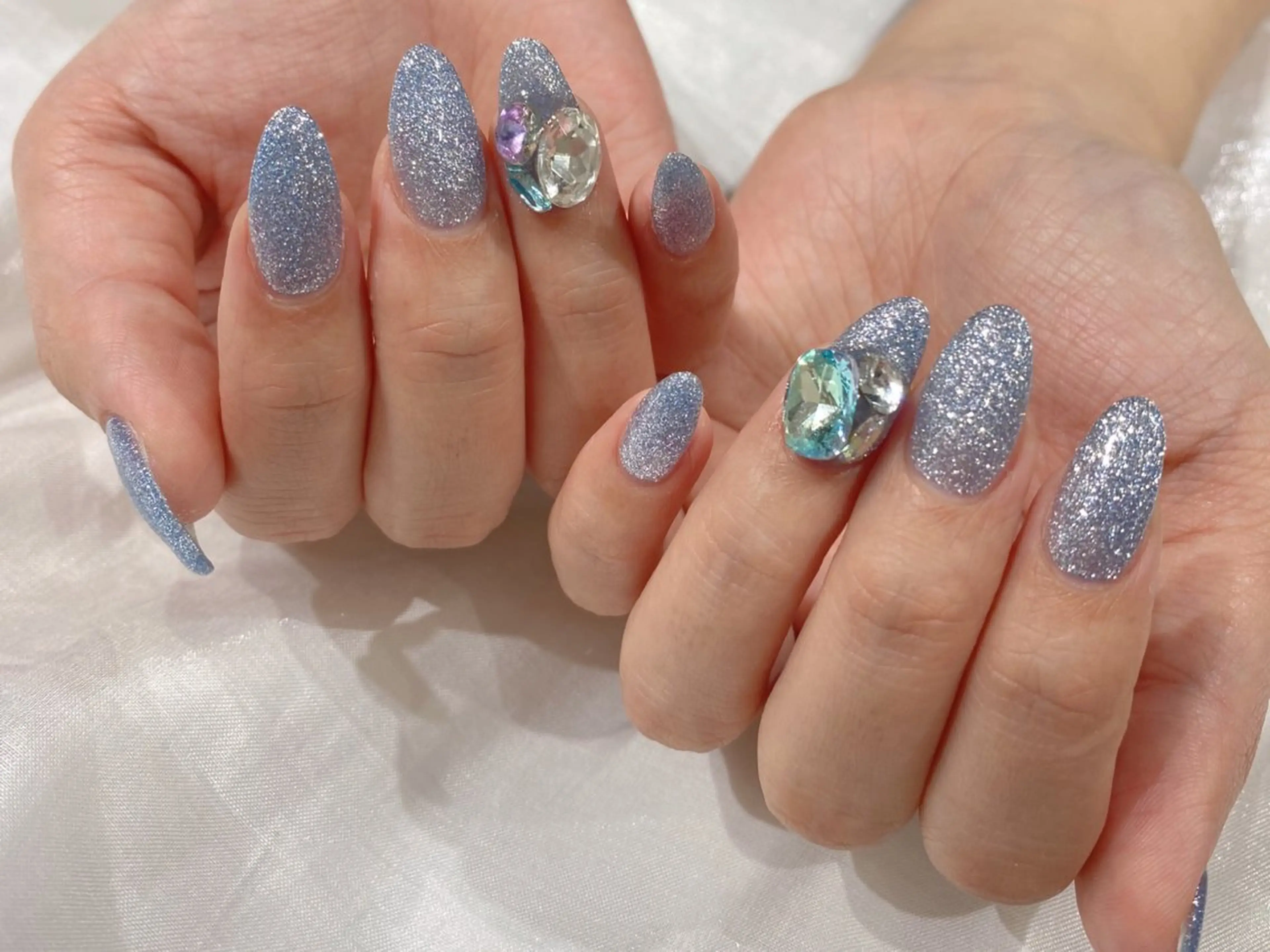 ミディアム Nail  R💫 naoのネイルデザイン