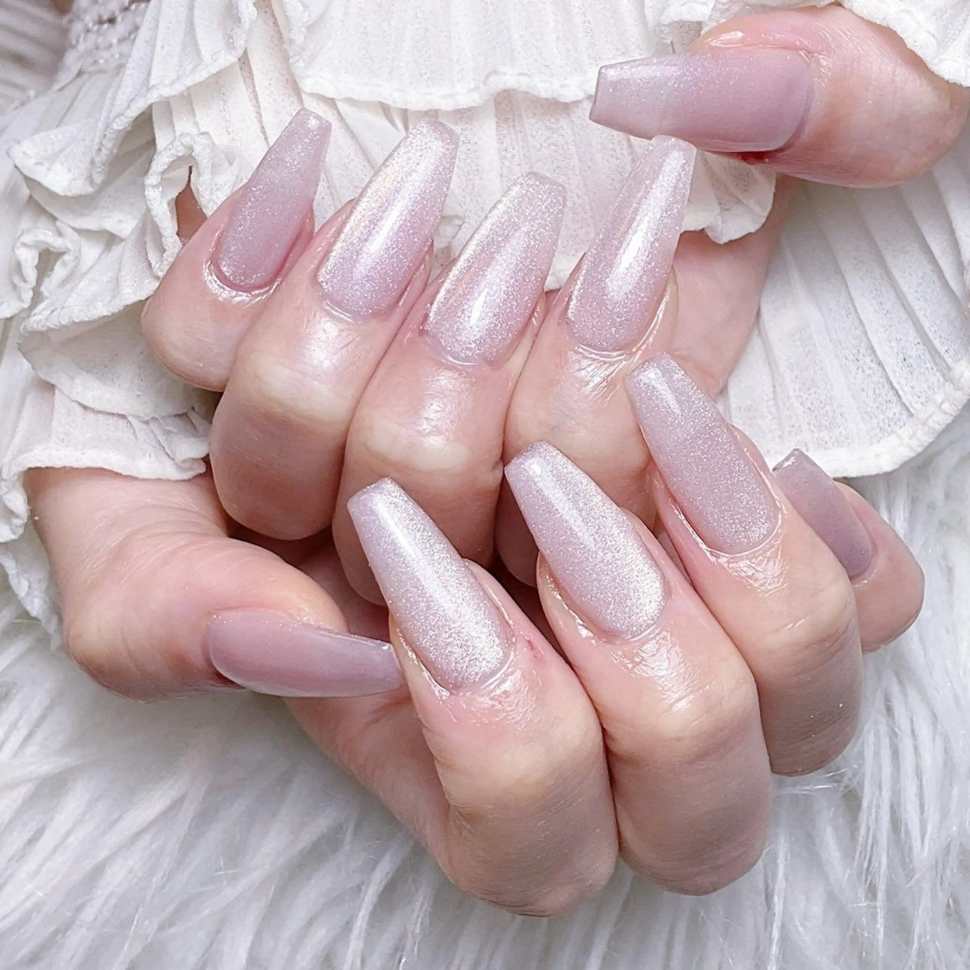 ネイル アートネイル チークネイル 長さ出し フラワーネイル フレンチネイル ハンドネイル ☁️Yun nail Outei☁️のネイルデザイン