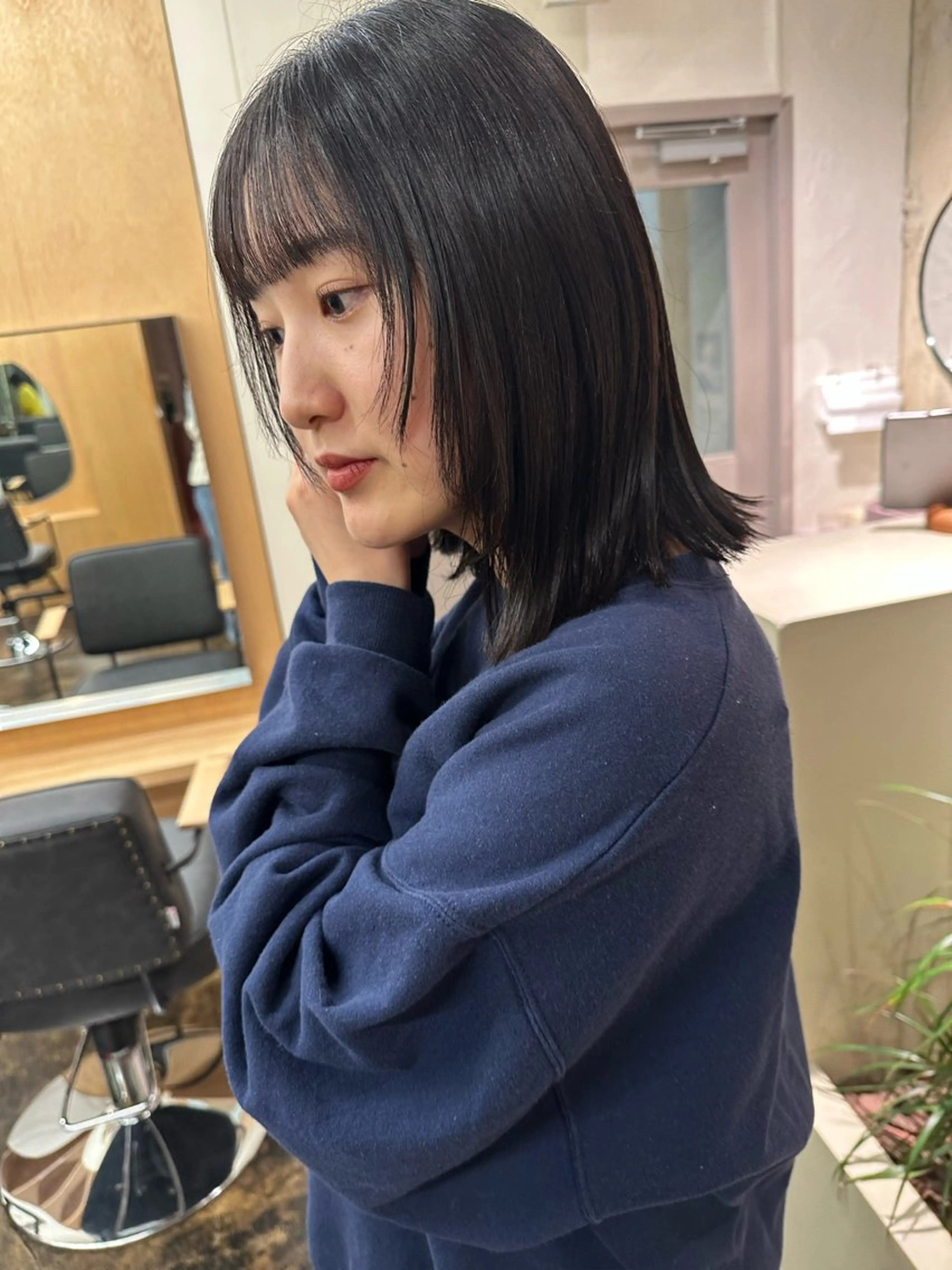 ミディアム カラー 顔まわりレイヤー レイヤーカット yupi🐈‍⬛ ベージュ/レイヤーのヘアスタイル