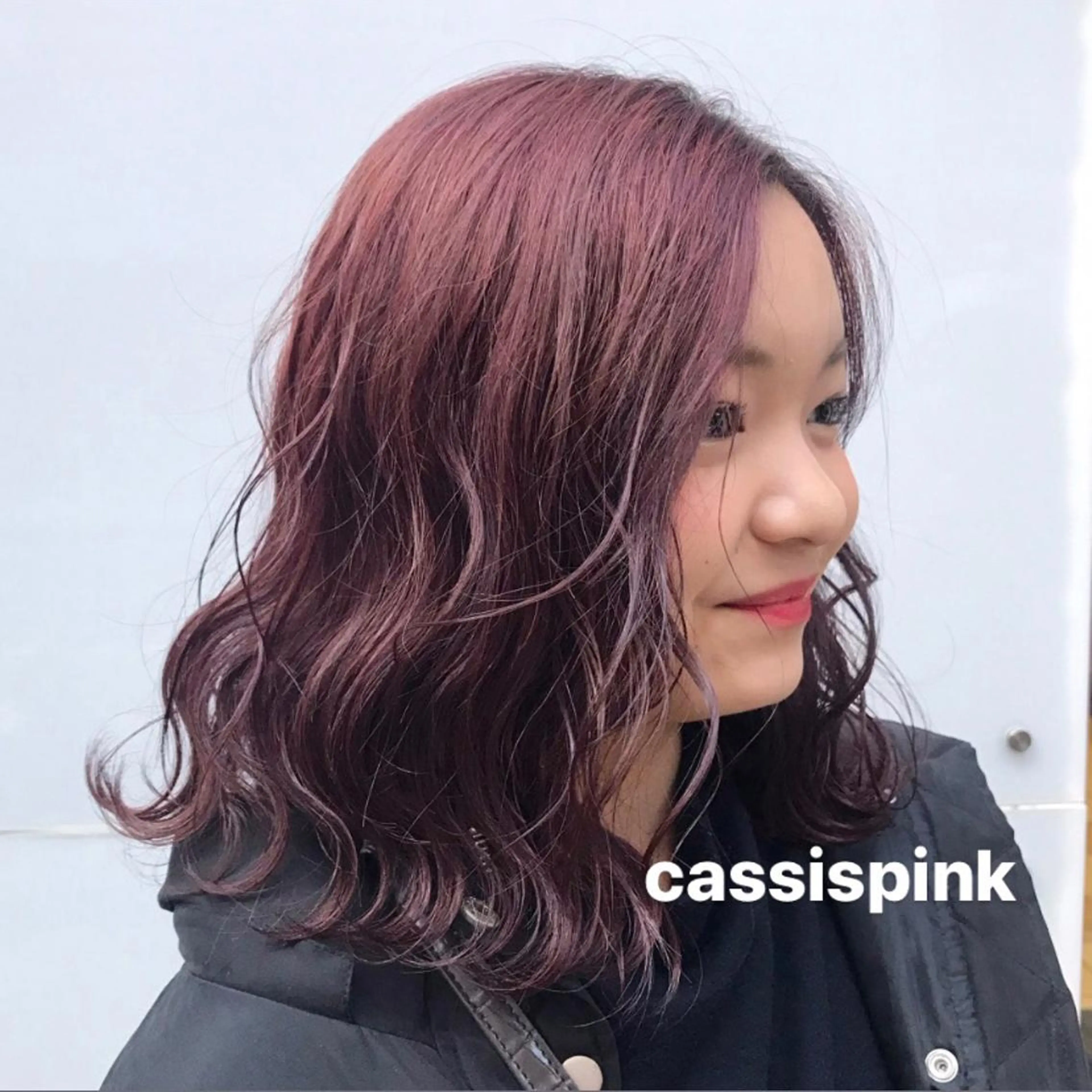 セミロング カラー yuna/ボブカット /ハイトーンカラーのヘアスタイル