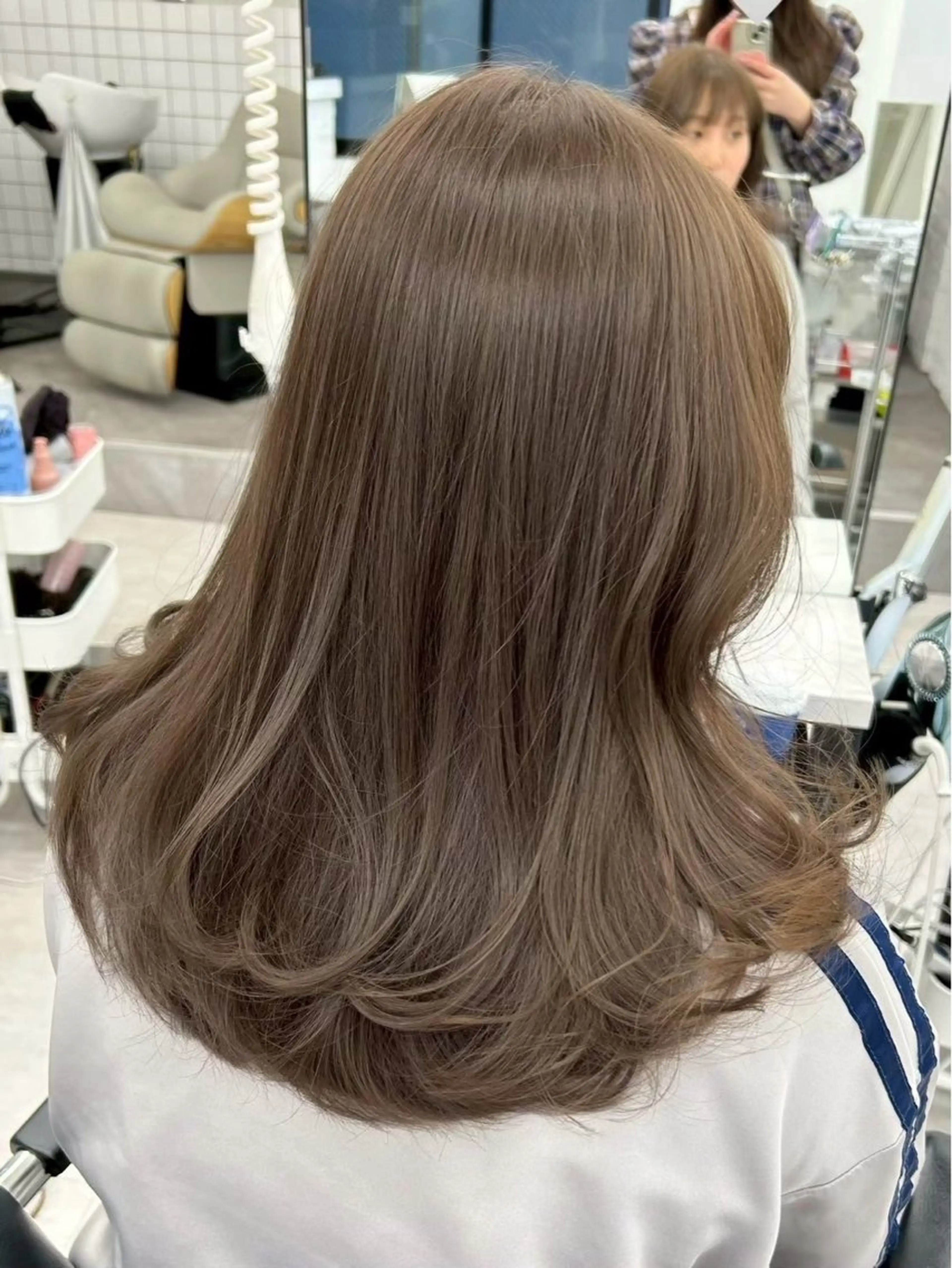 ロング カラー ベージュカラー 透明感カラー グレージュ 外国人風カラー カット ヘアカラー トリートメント 韓国ヘア/レイヤー/ 顔まわり足立遥奈のヘアスタイル