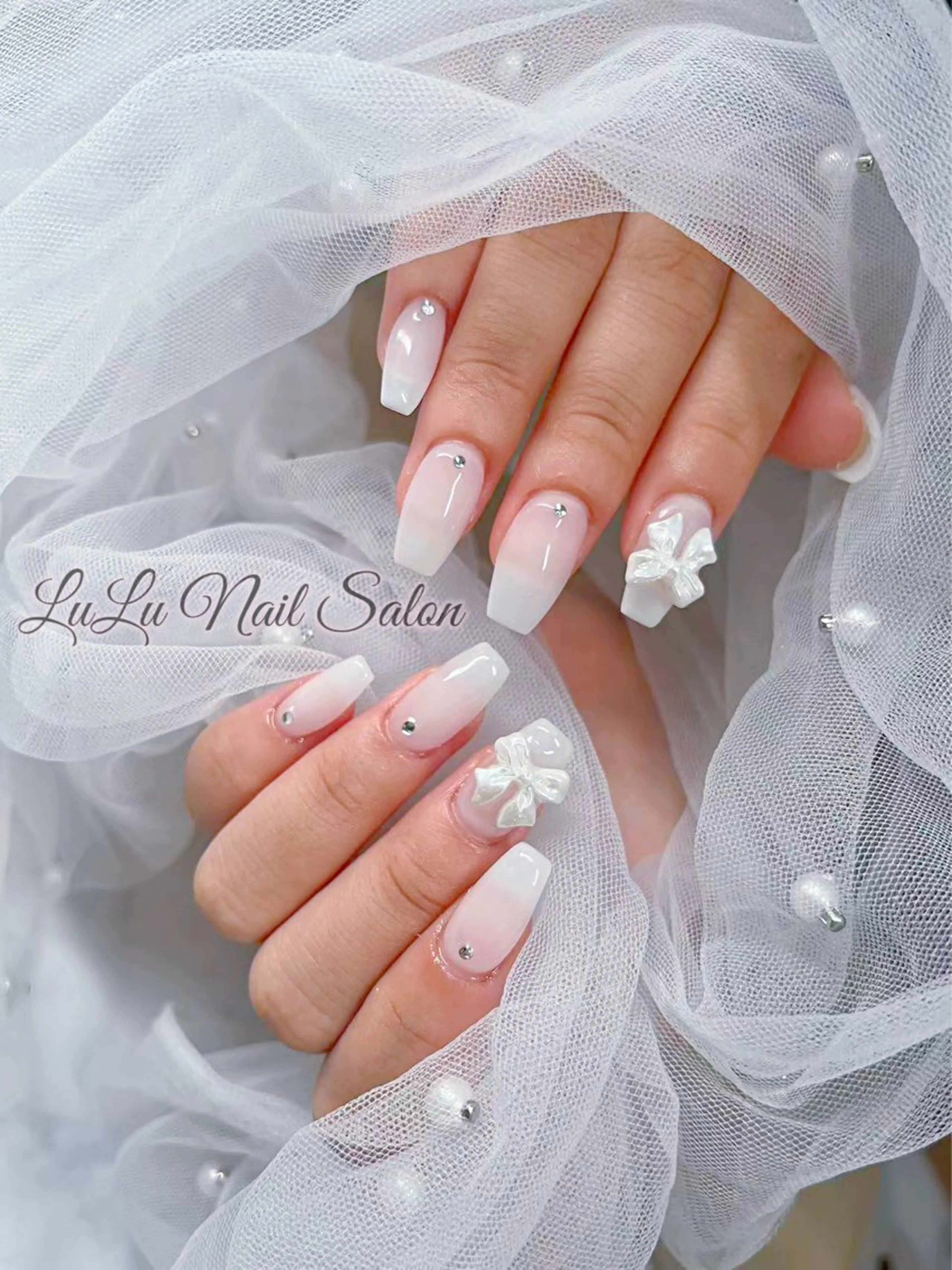 ネイル ハンドネイル LULU Nail  Salon 新宿所属・LU LU NailSalonのネイルデザイン