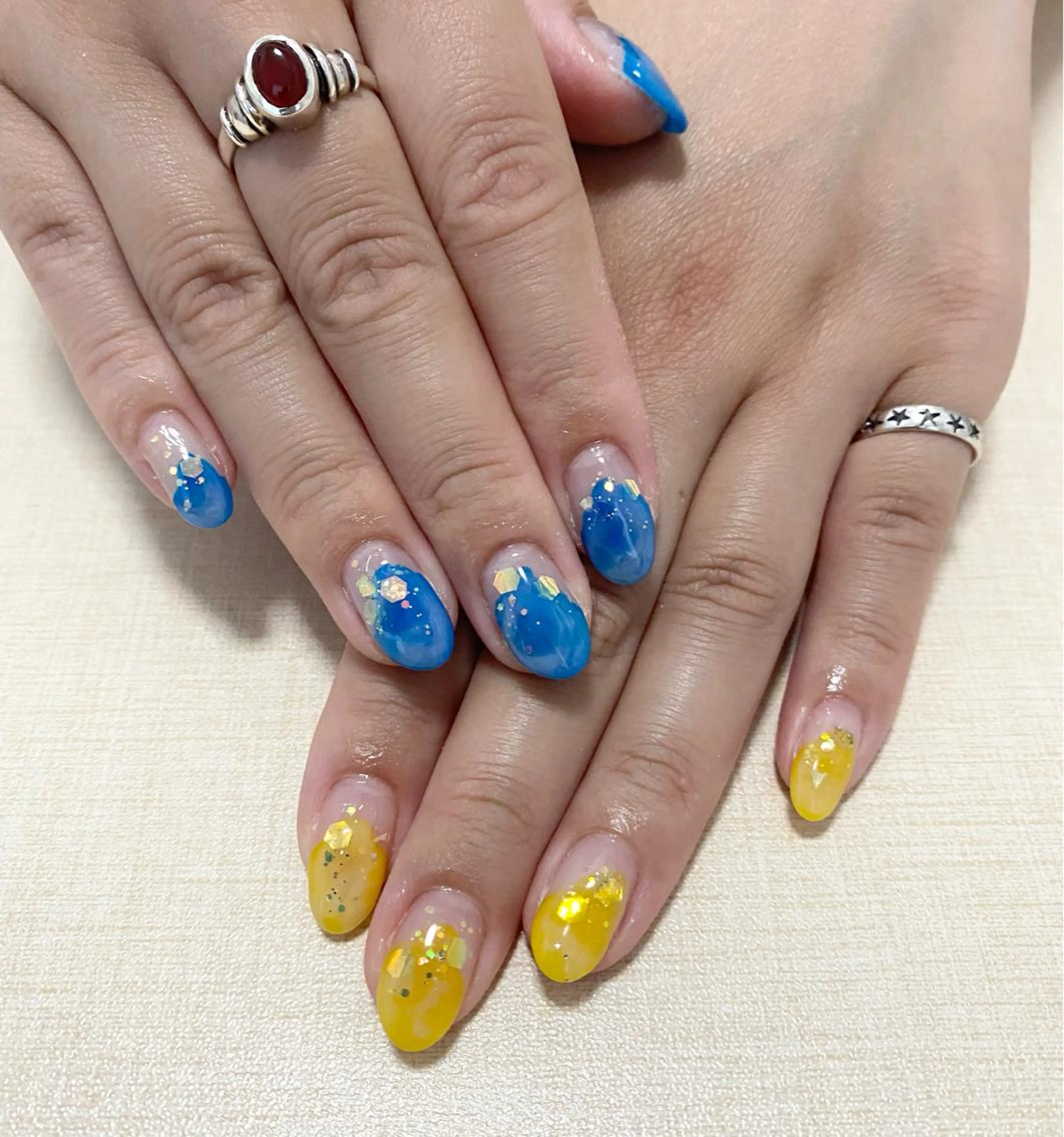 ネイル ニュアンスネイル わたなべ さやかのネイルデザイン