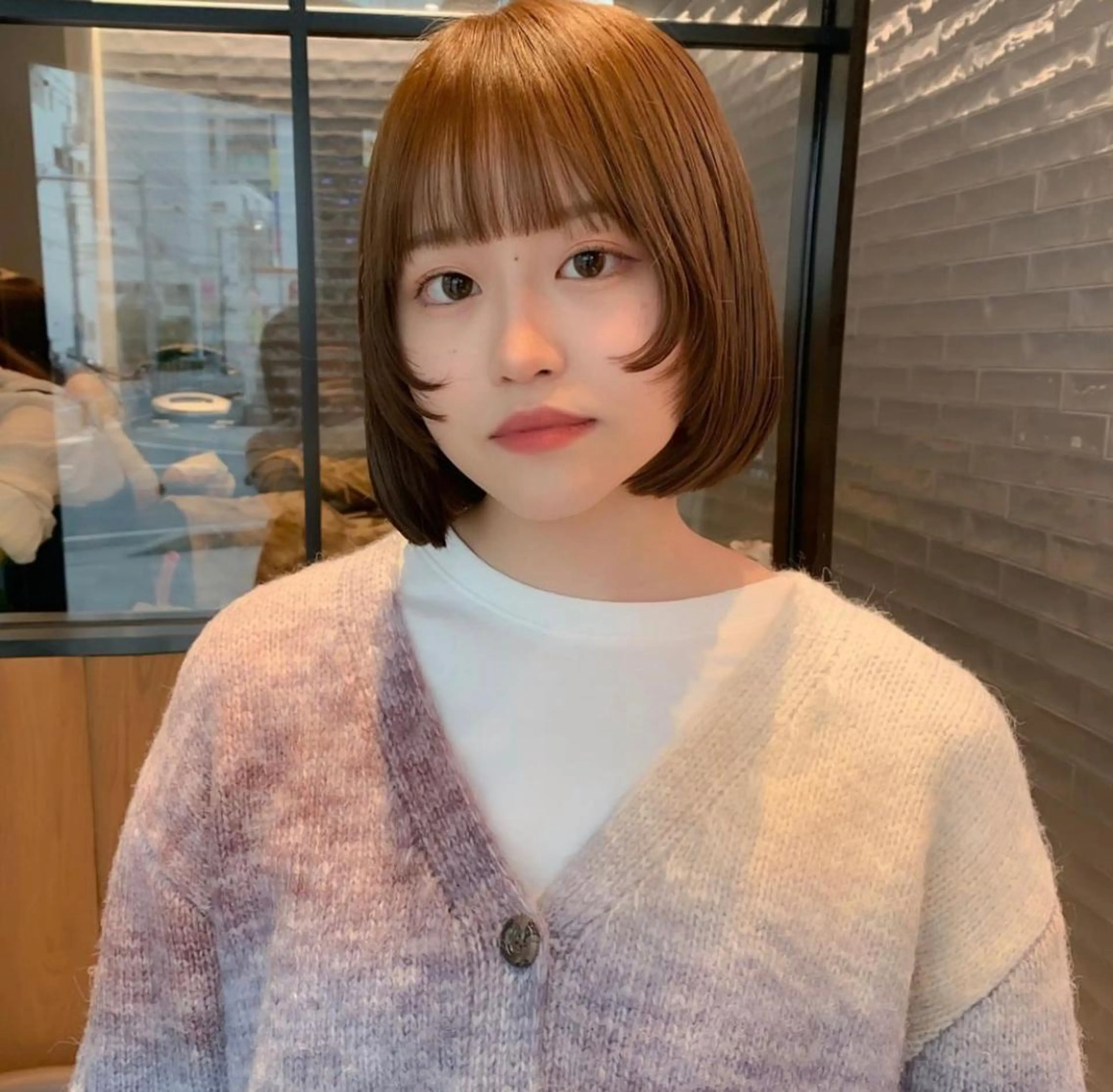 ミディアム ヘアカラー トリートメント 🤍aimi🤍 ウルフ/韓国ヘアのヘアスタイル