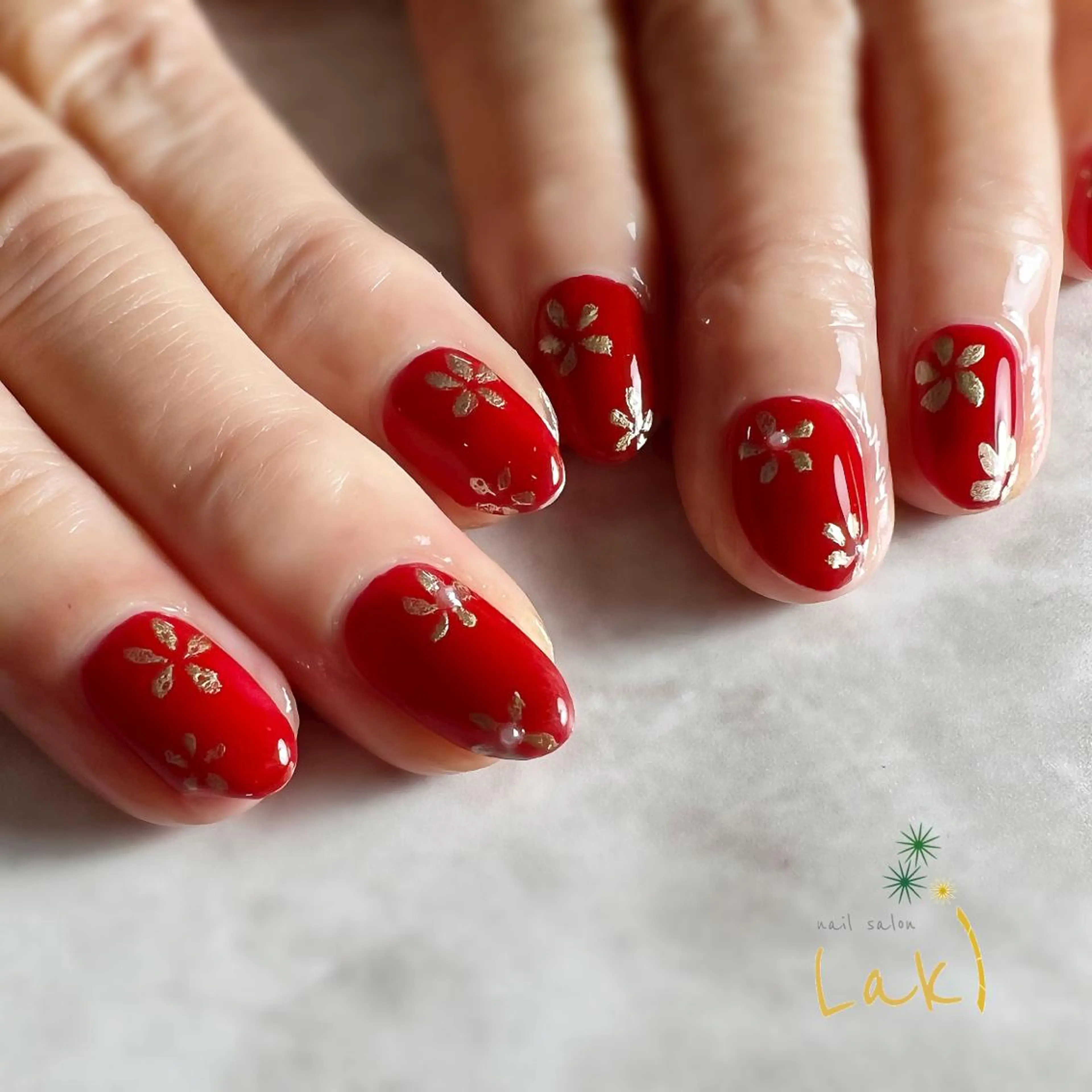 ネイル ハンドネイル フットネイル NAILsalon Laki(ラキ)のネイルデザイン