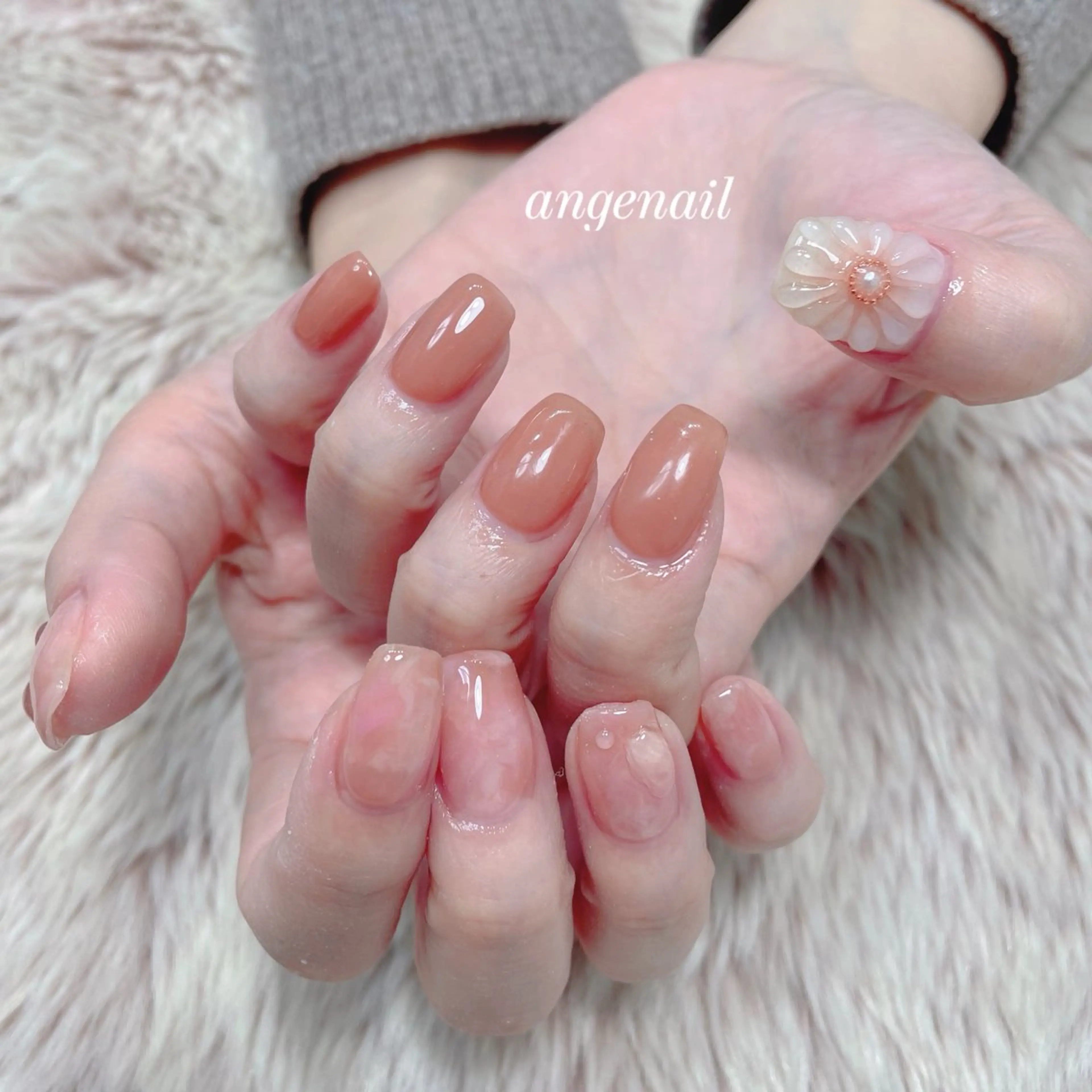 ネイル フラワーネイル 持ち込み ぷっくりネイル ハンドネイル angenail所属・angenail MAKIのネイルデザイン