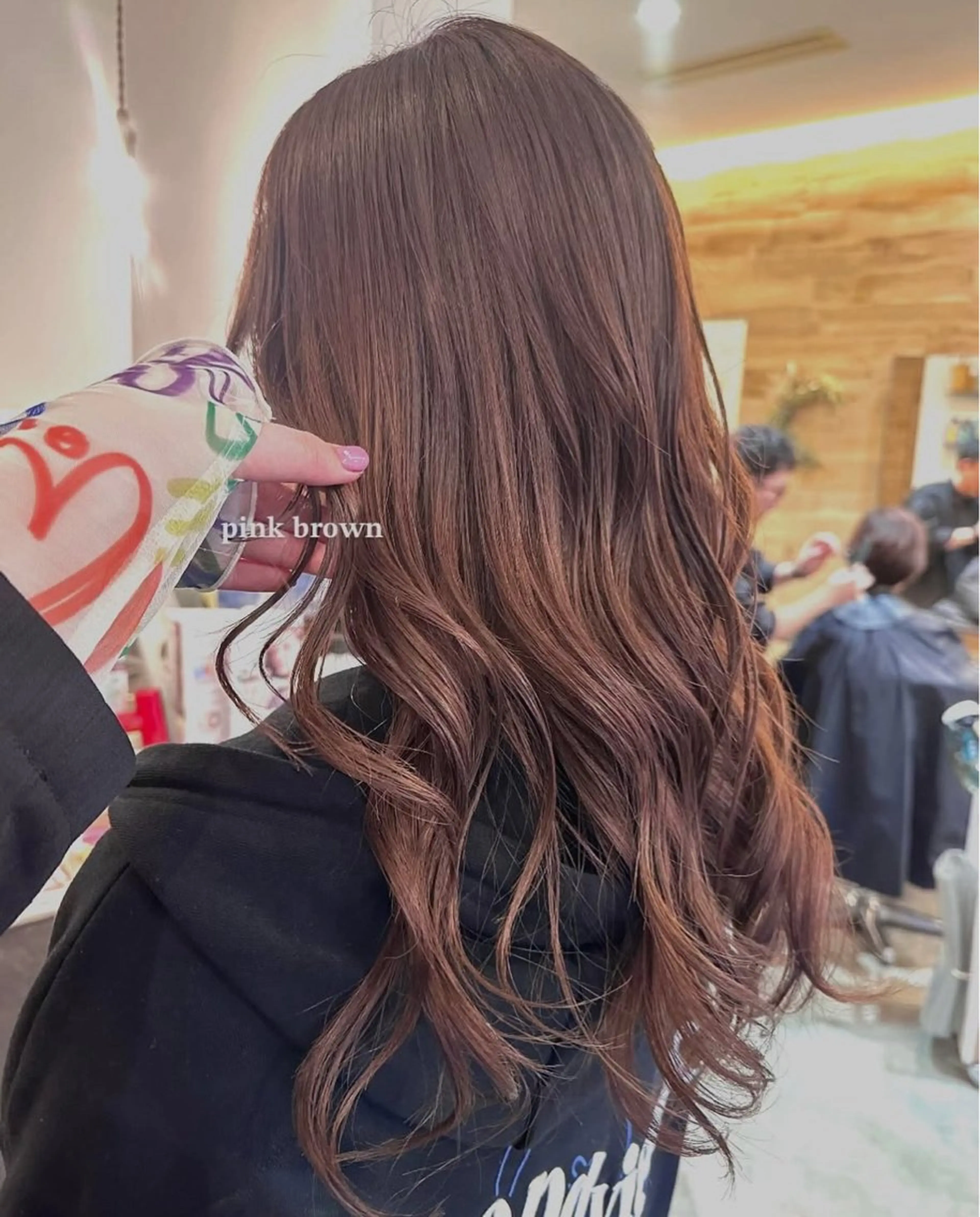 ロング jjeno所属・aisa 札幌カラーモデル🎀のヘアスタイル