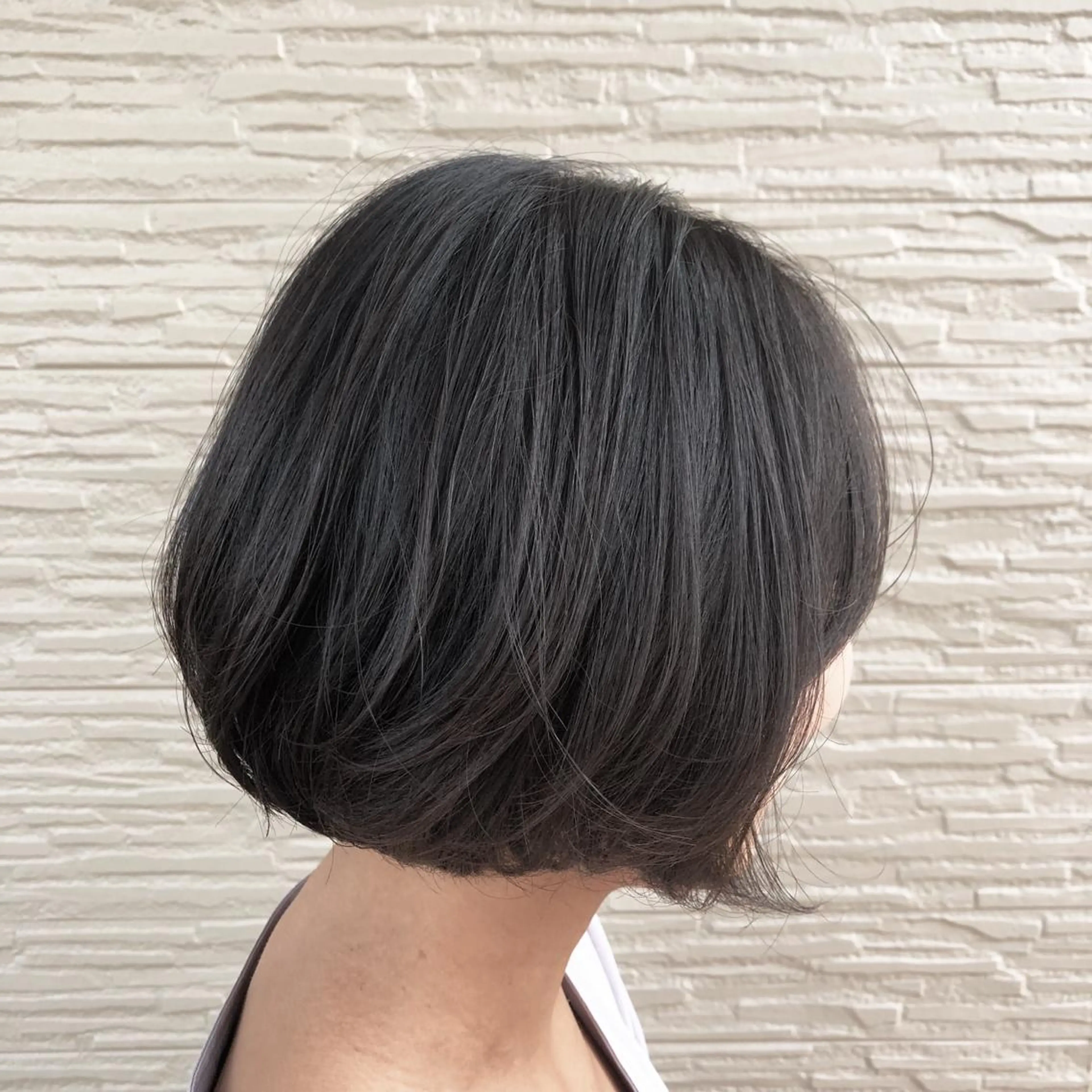 ショート カラー ボブ 4-rest garden （フォーレストガーデン）所属・金井 直樹のヘアスタイル