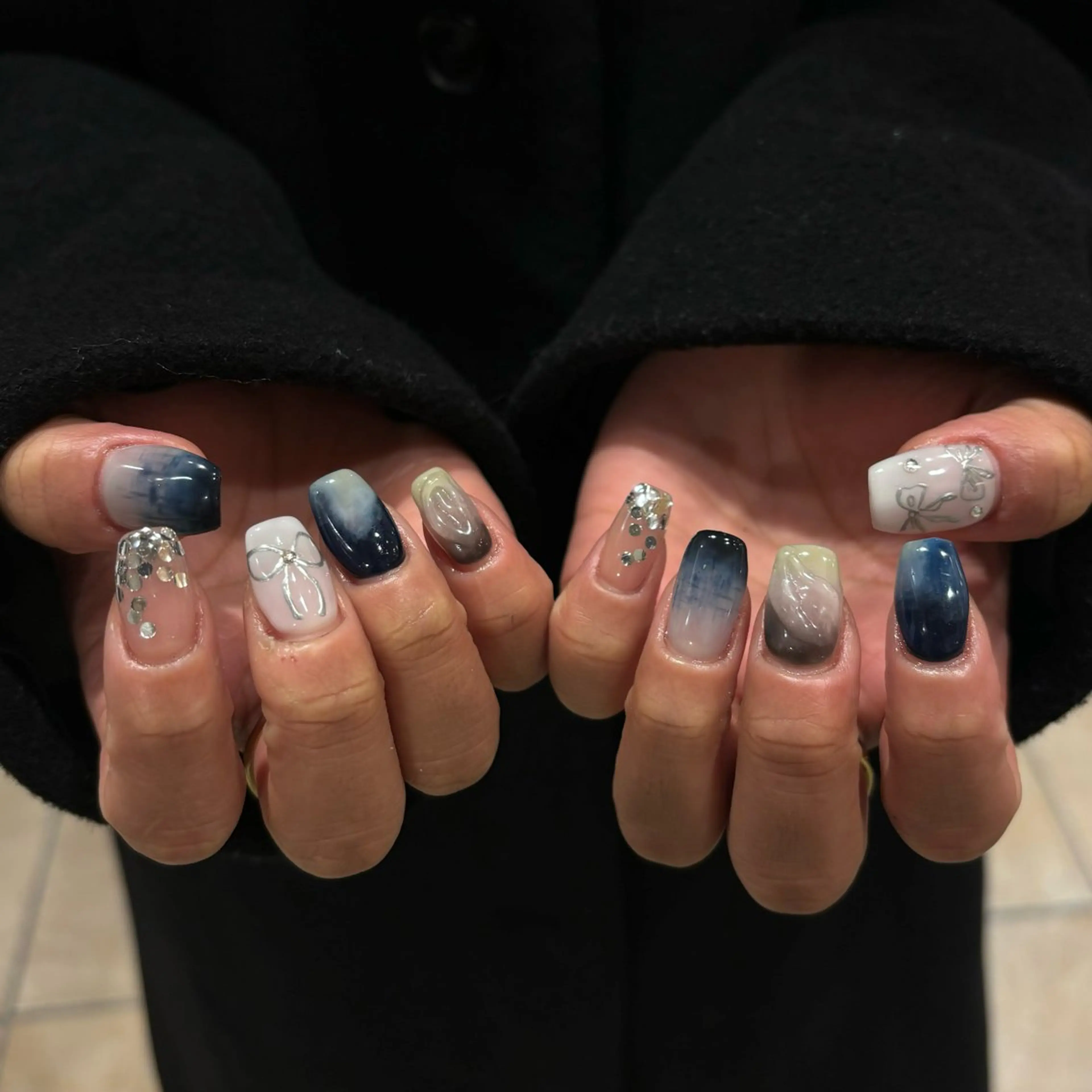 ネイル ハンドネイル She nail KOBAYASHIのネイルデザイン