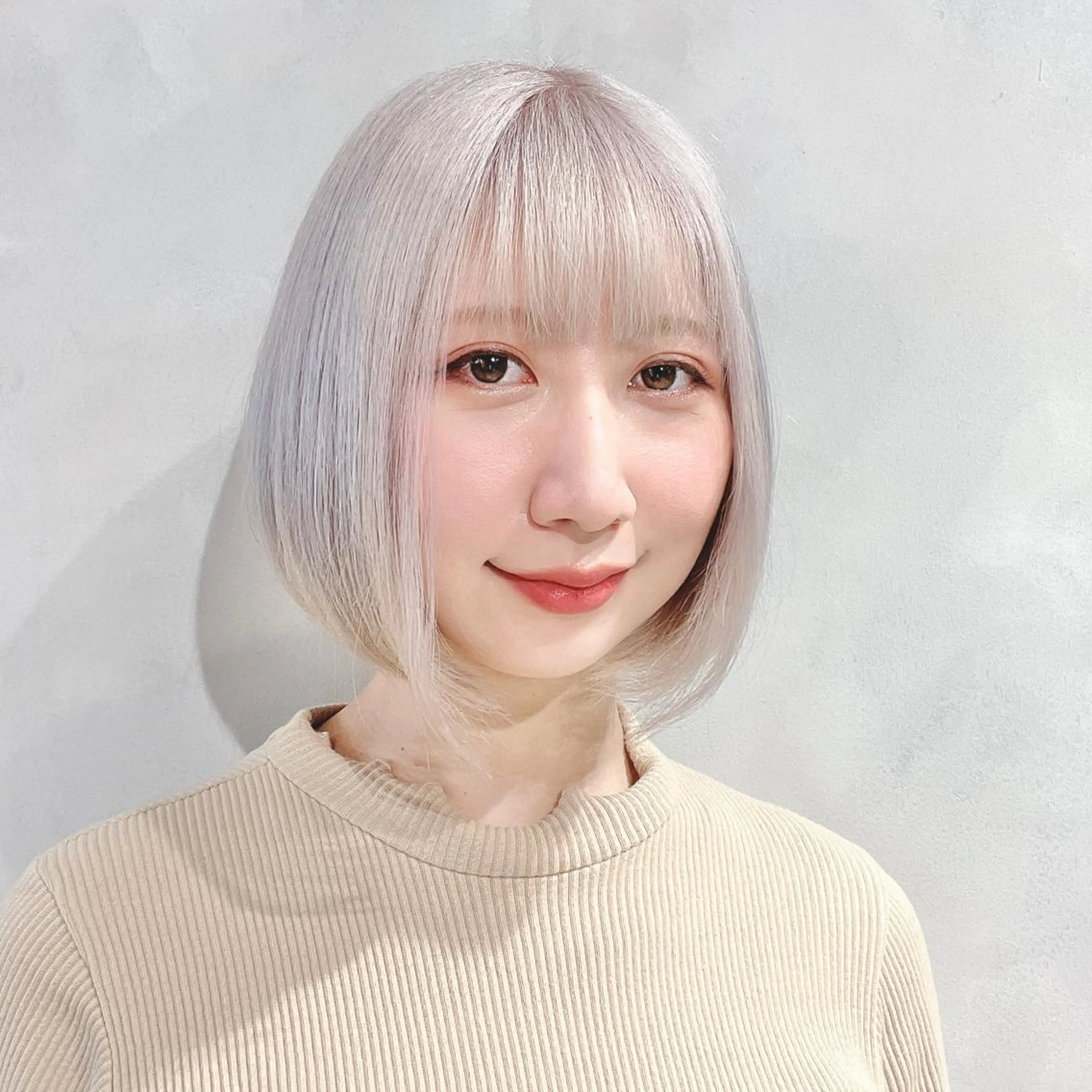 ミディアム カラー ヘアカラー トリートメント 🤍髪質改善➕透明感 カラー🤍川上葵のヘアスタイル