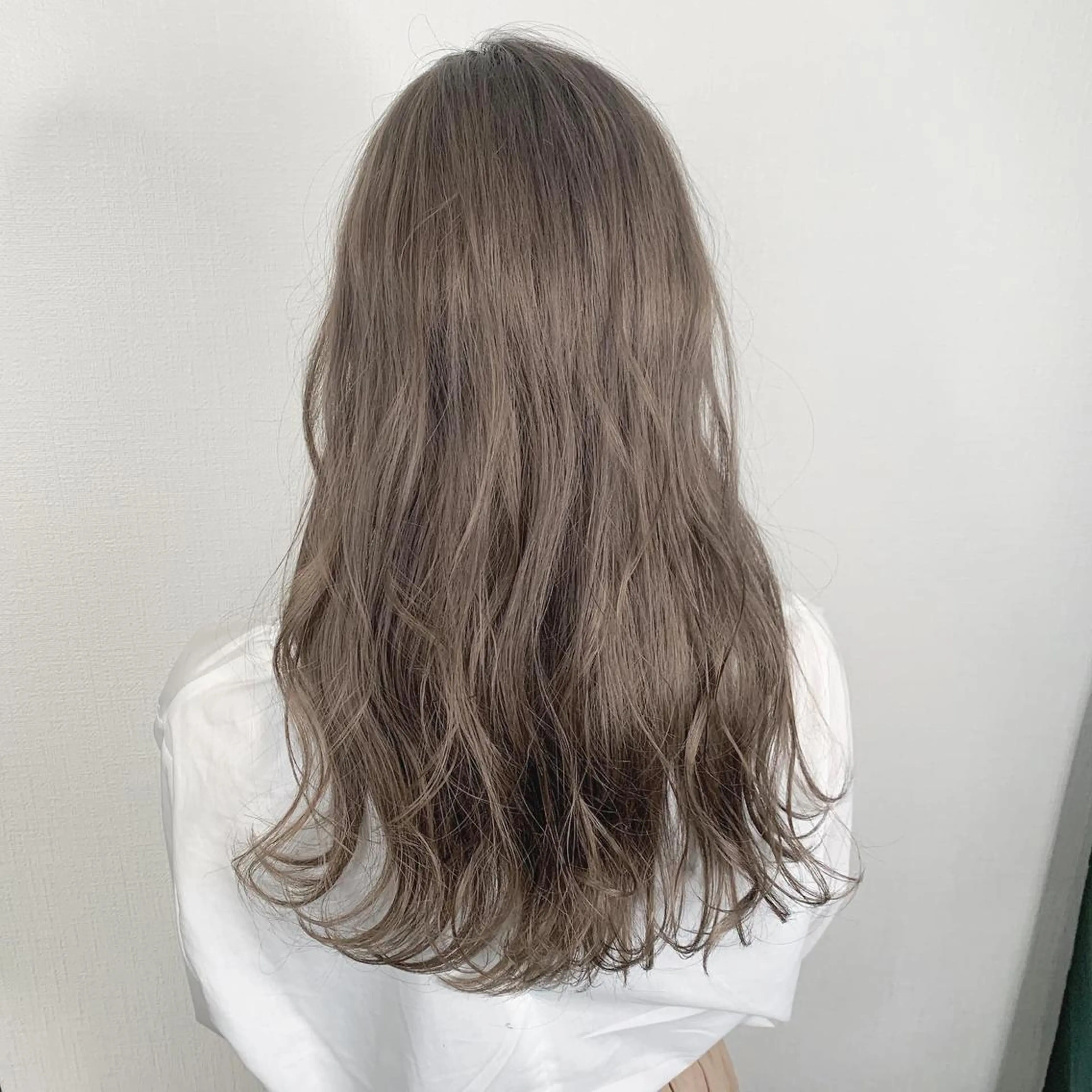 ロング ヘアカラー actanoid etto所属・佐藤 香太のヘアスタイル