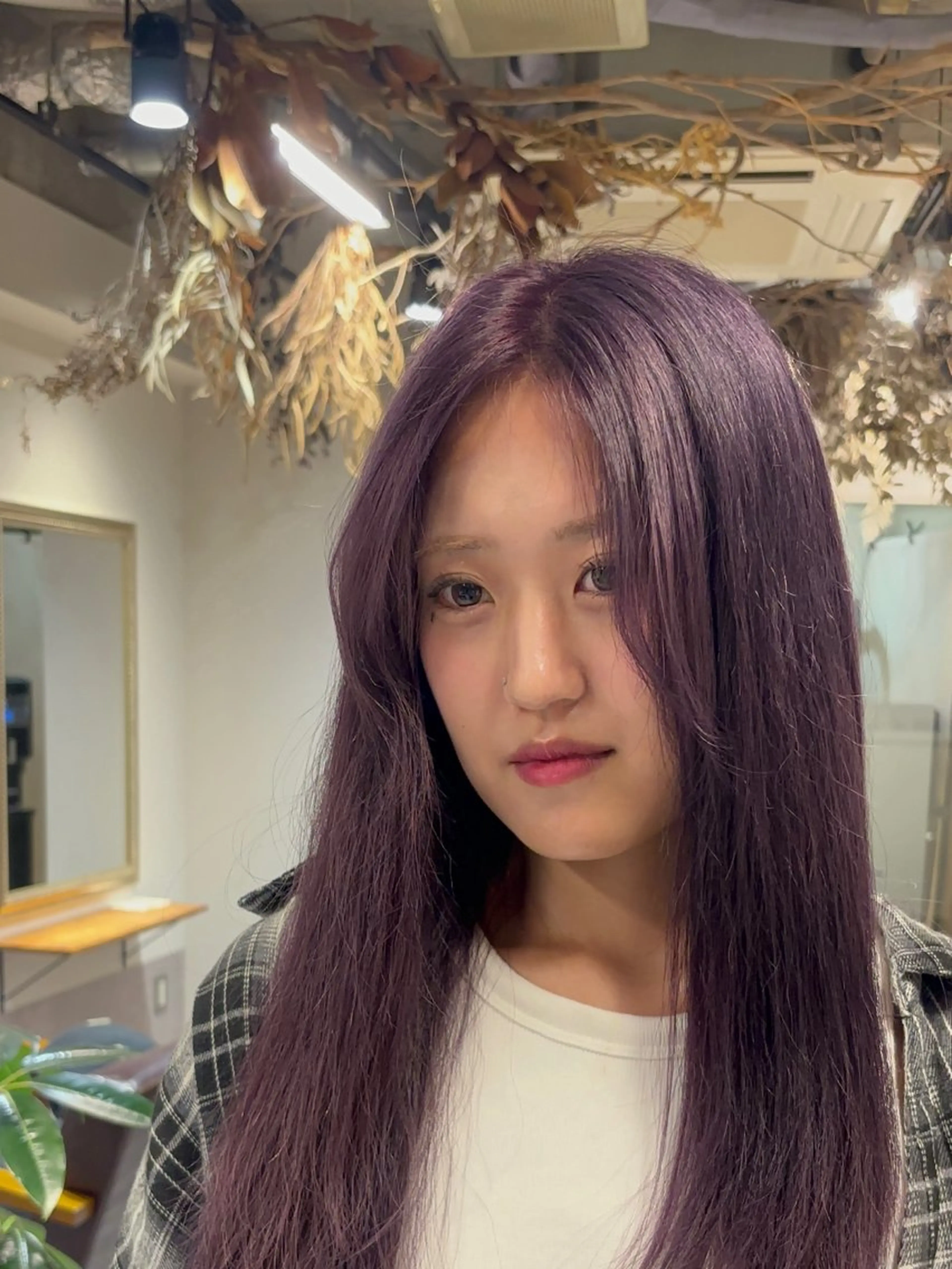 ロング 【ブリーチラベンダー の神様】💗髙島隆世のヘアスタイル