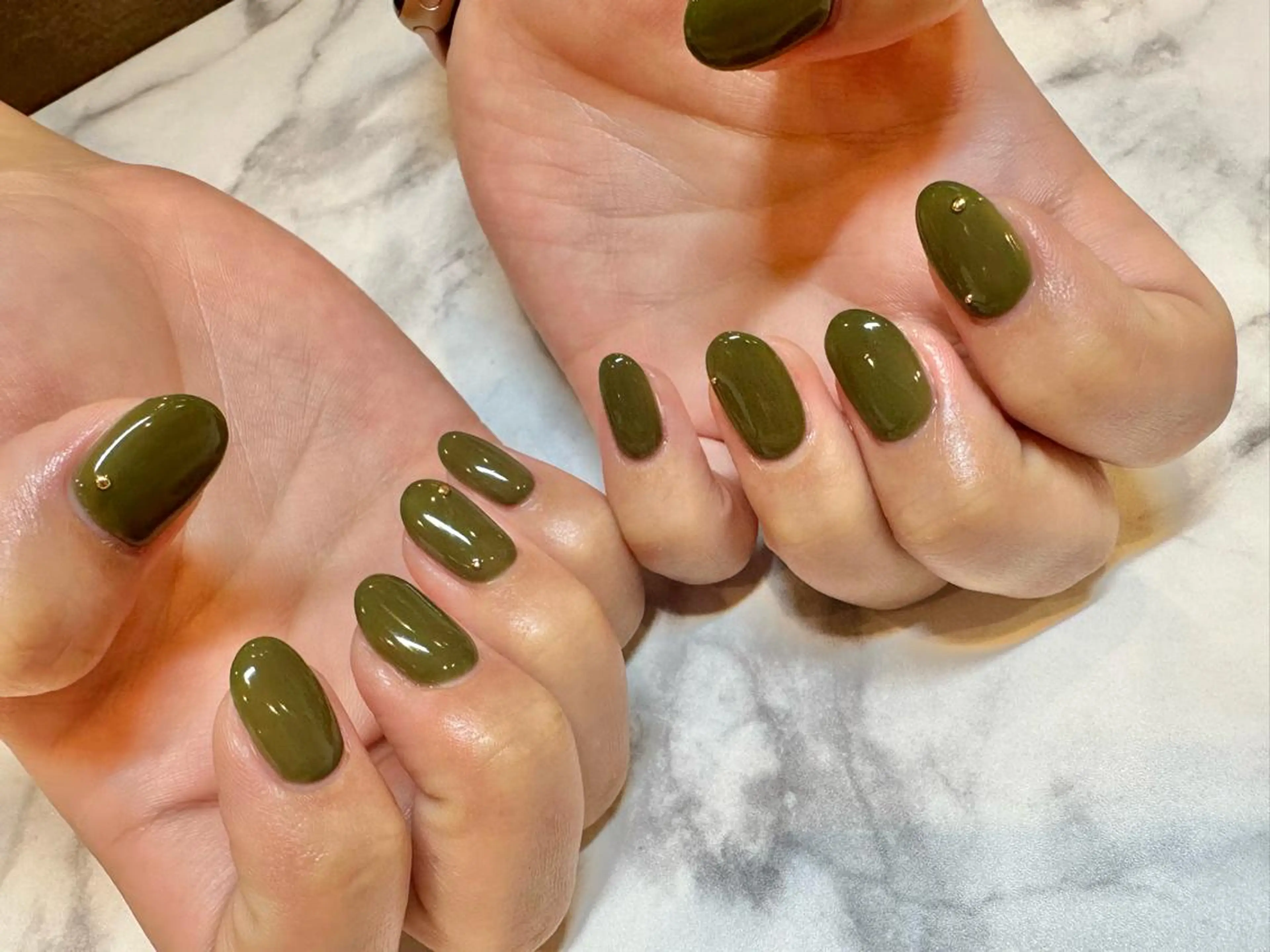 ネイル ワンカラーネイル Bianca名駅 🪼店長sagawaのネイルデザイン