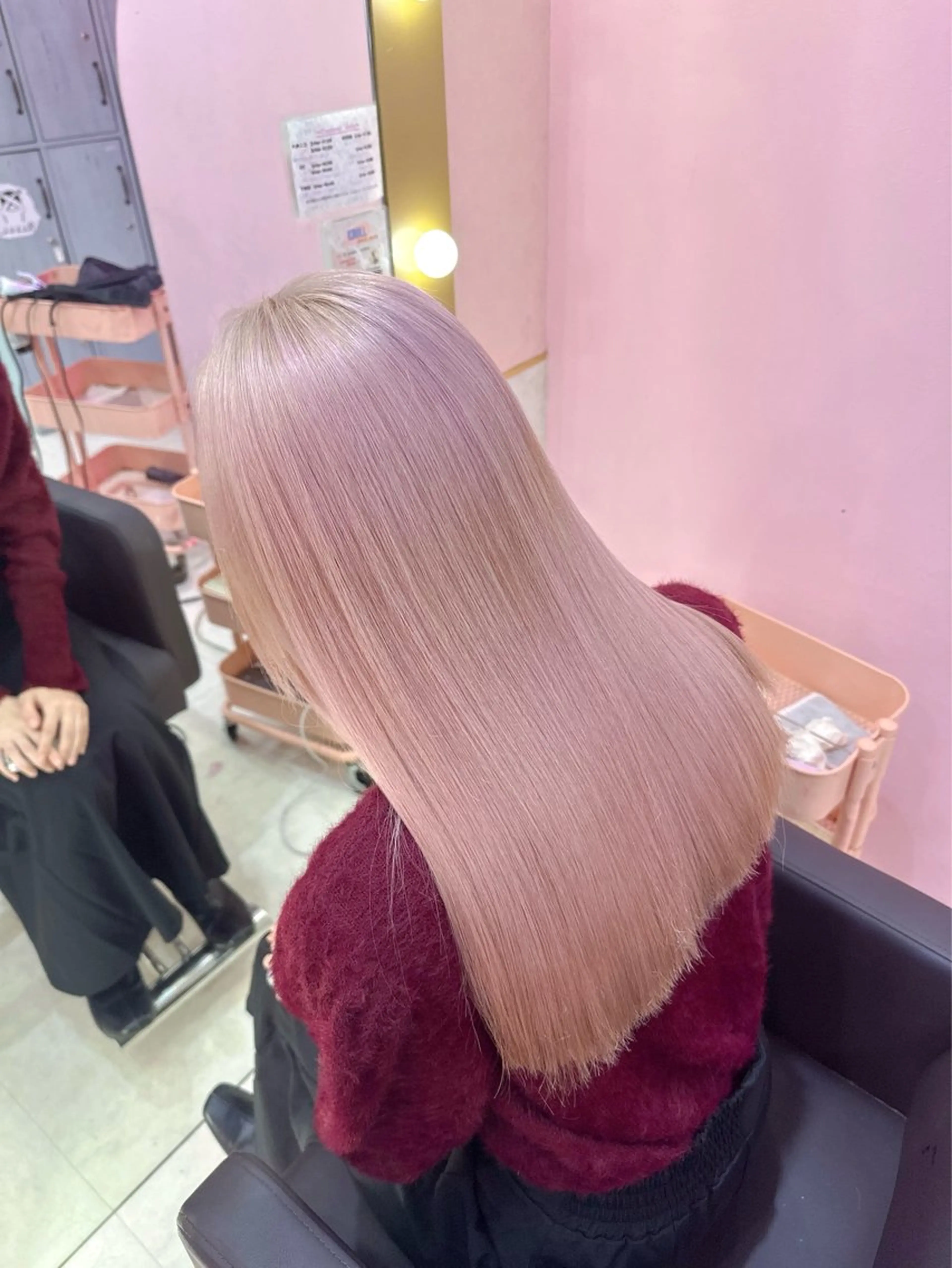 ミディアム カラー ヘアカラー トリートメント 🦋艶髪ハイトーン KOKI🦋のヘアスタイル