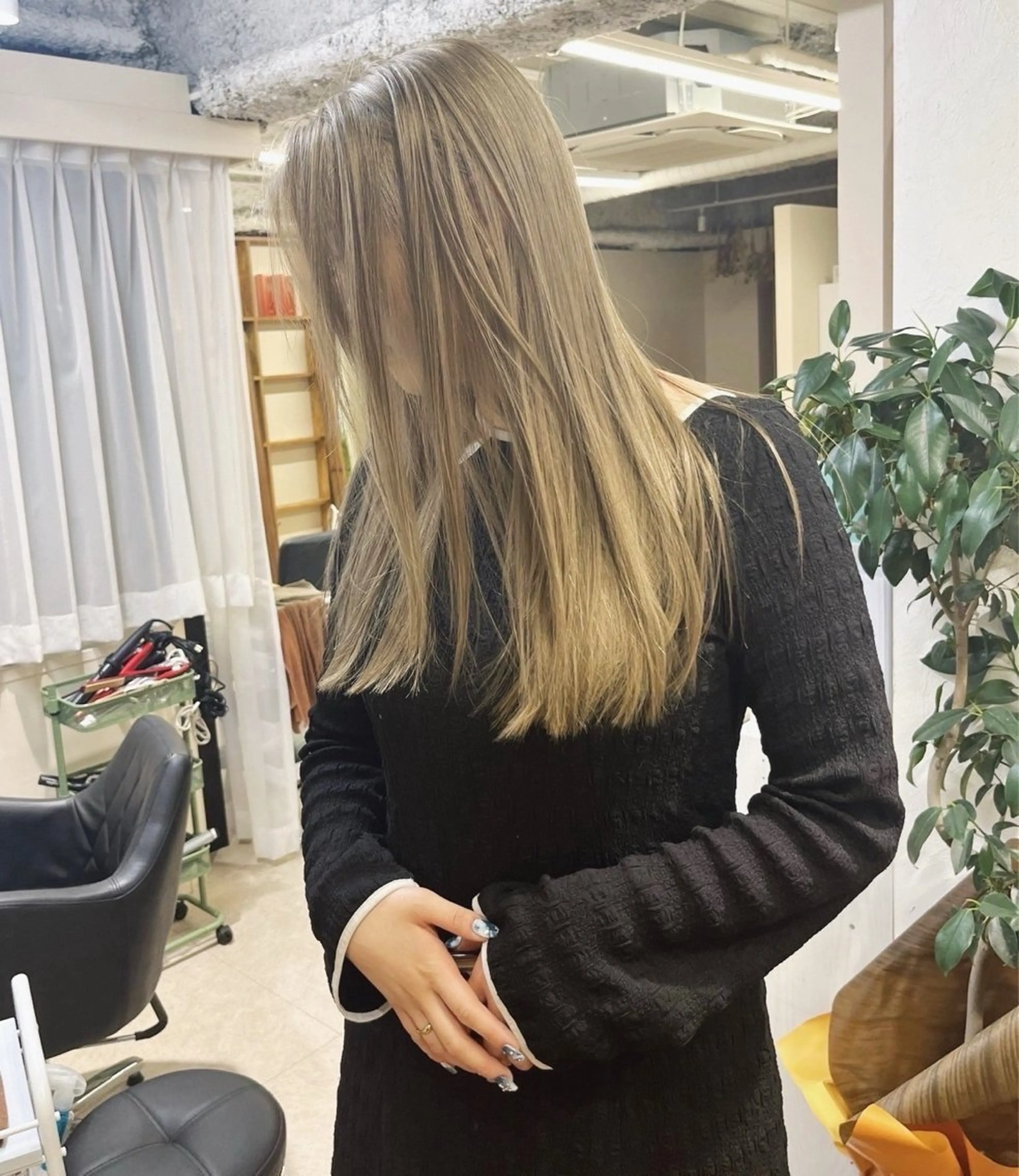 ロング カラー ヘアカラー Chere-azuri-狭山店所属・Chere狭山店 河野　真一のヘアスタイル