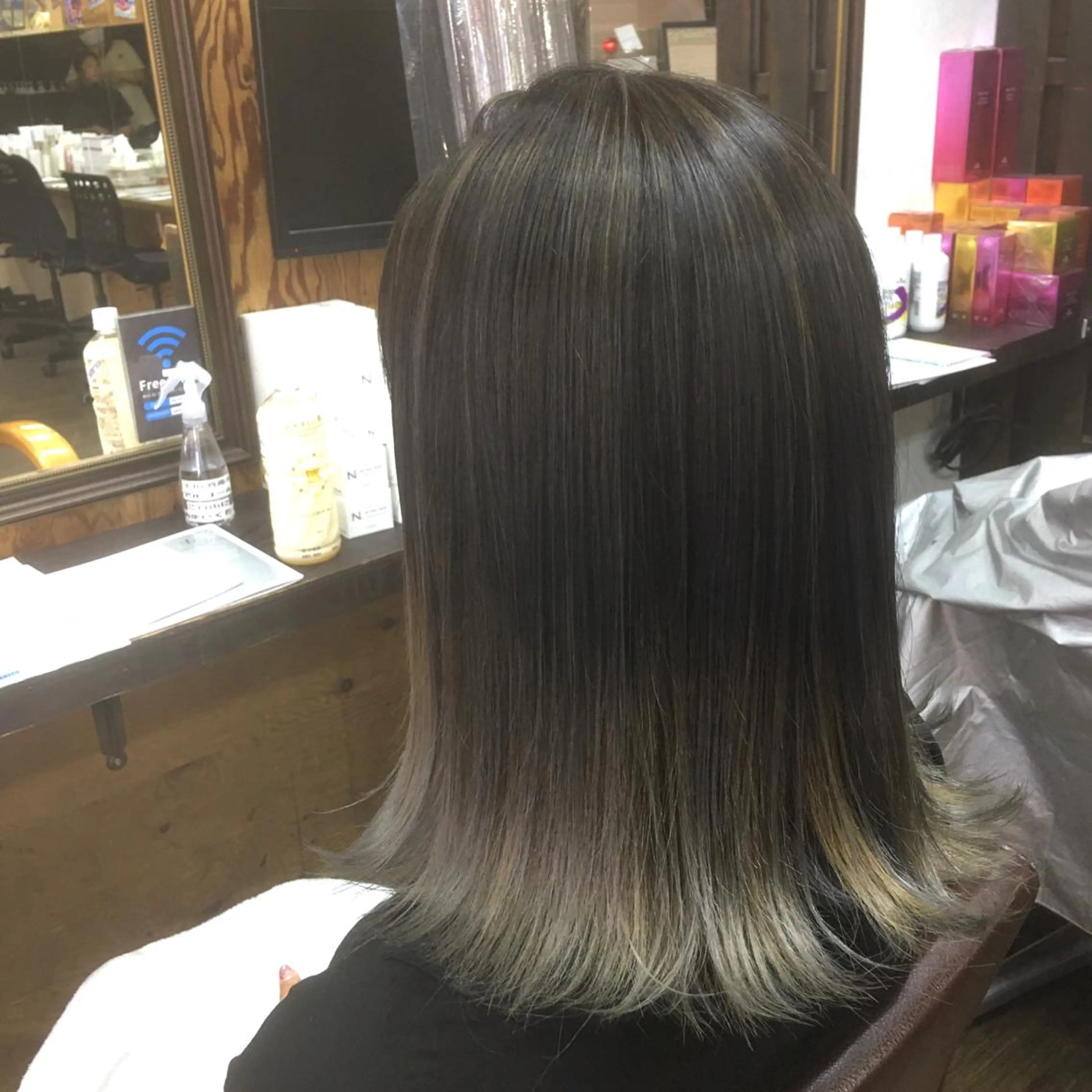 ミディアム カラー バレイヤージュ レイヤーカット カット ヘアカラー ✨U-topia渡邉 大樹【公認資格有】✨のヘアスタイル