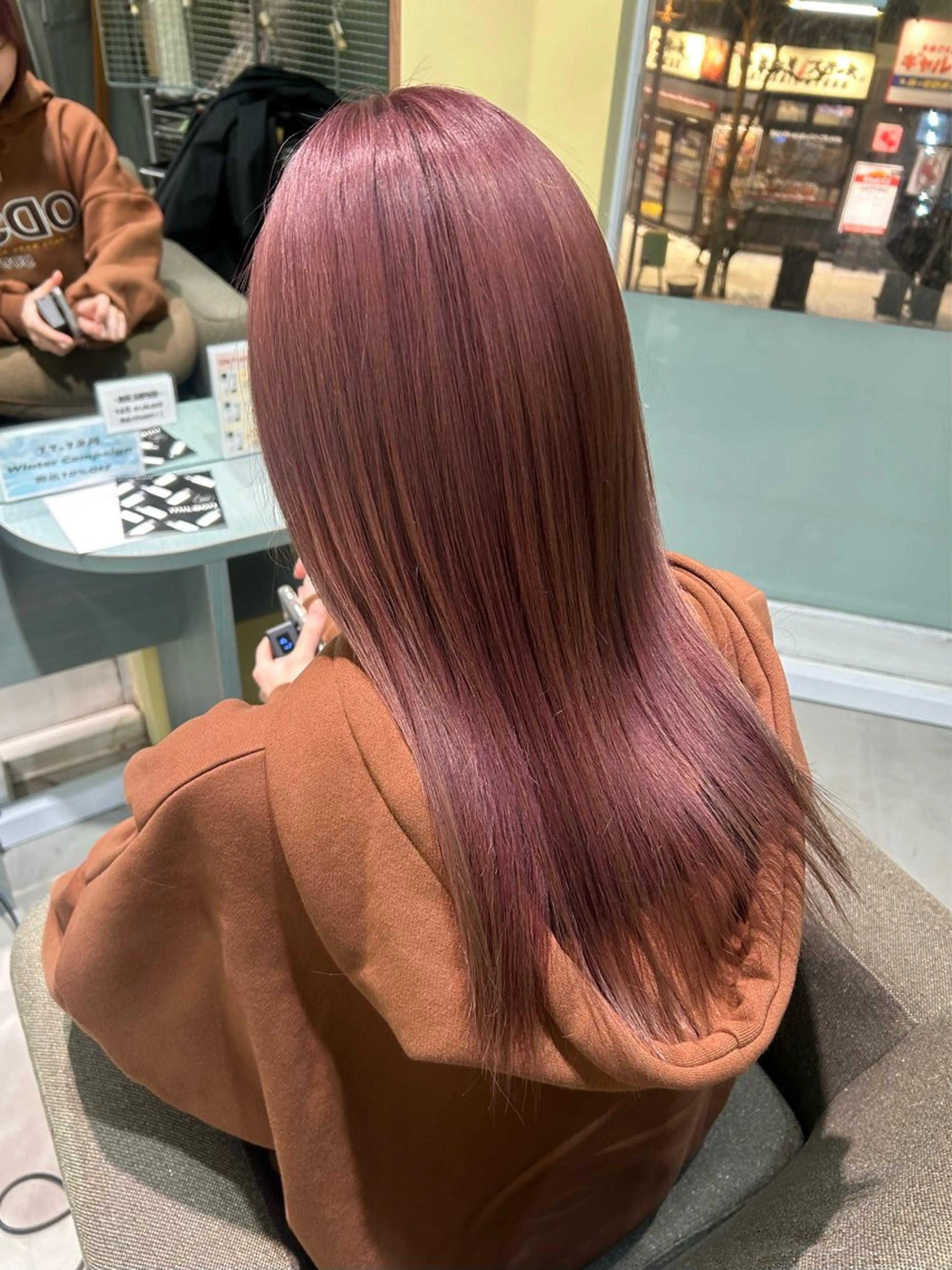 セミロング uta所属・カットモデル募集 トモカのヘアスタイル