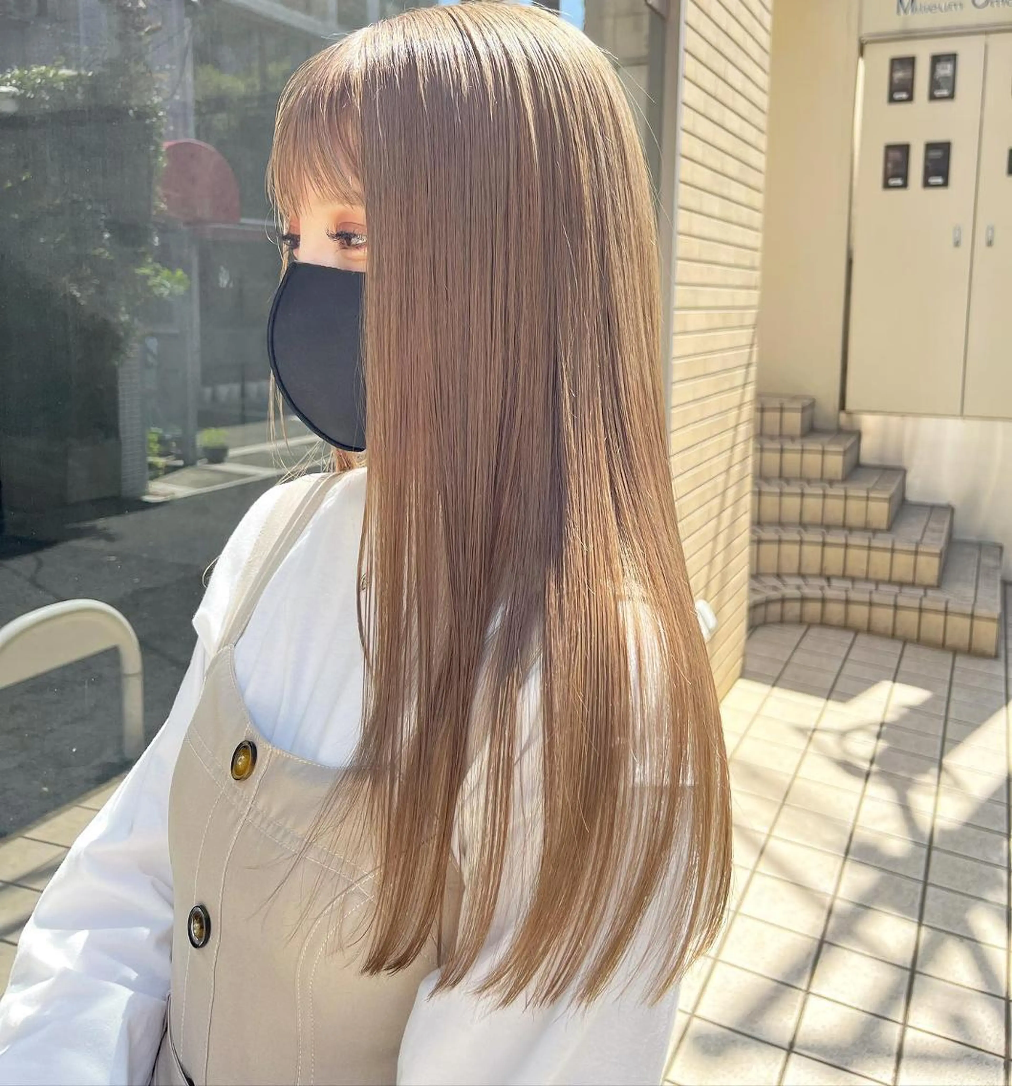 ミディアム カラー ヘアアレンジ ベージュカラー ブリーチ ハイライトカラー ミルクティーベージュ くせ毛 韓国/髪質改善💘 櫻井かれんのヘアスタイル