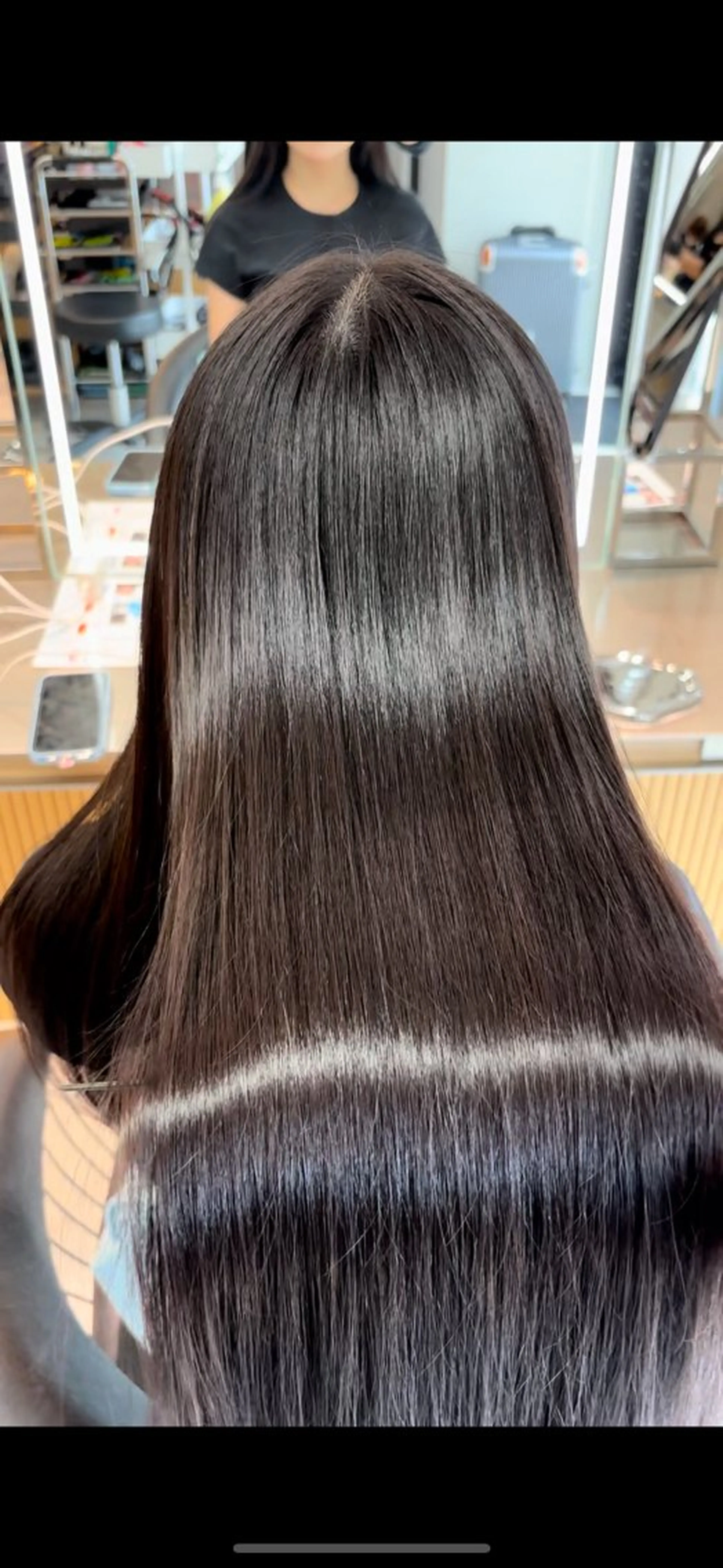 セミロング カラー パーマ 髪質改善 レイヤーカット 縮毛矯正 【美髪矯正) 吉村　清志のヘアスタイル