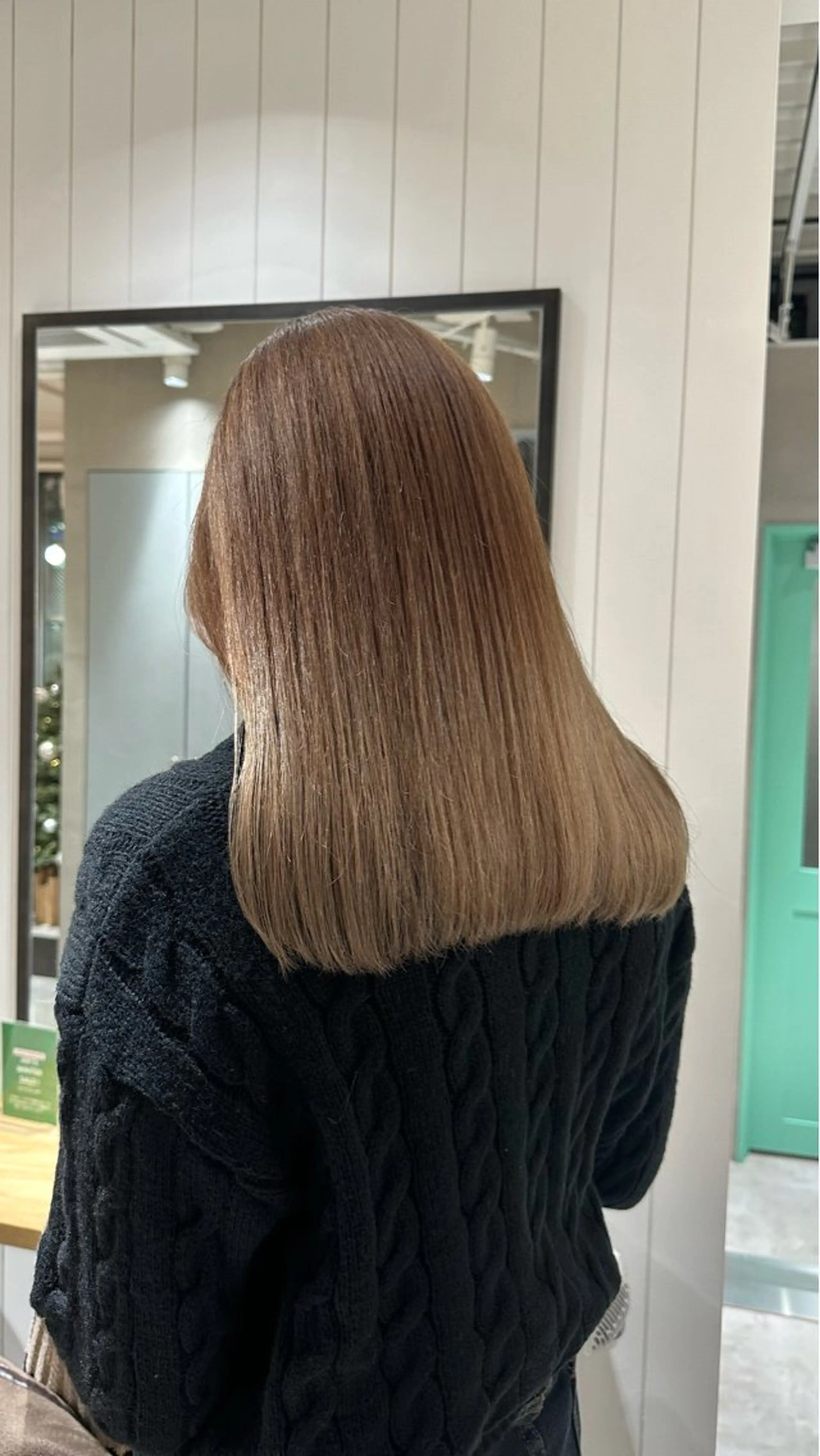 ロング カラー 髪質改善 イオリのヘアスタイル