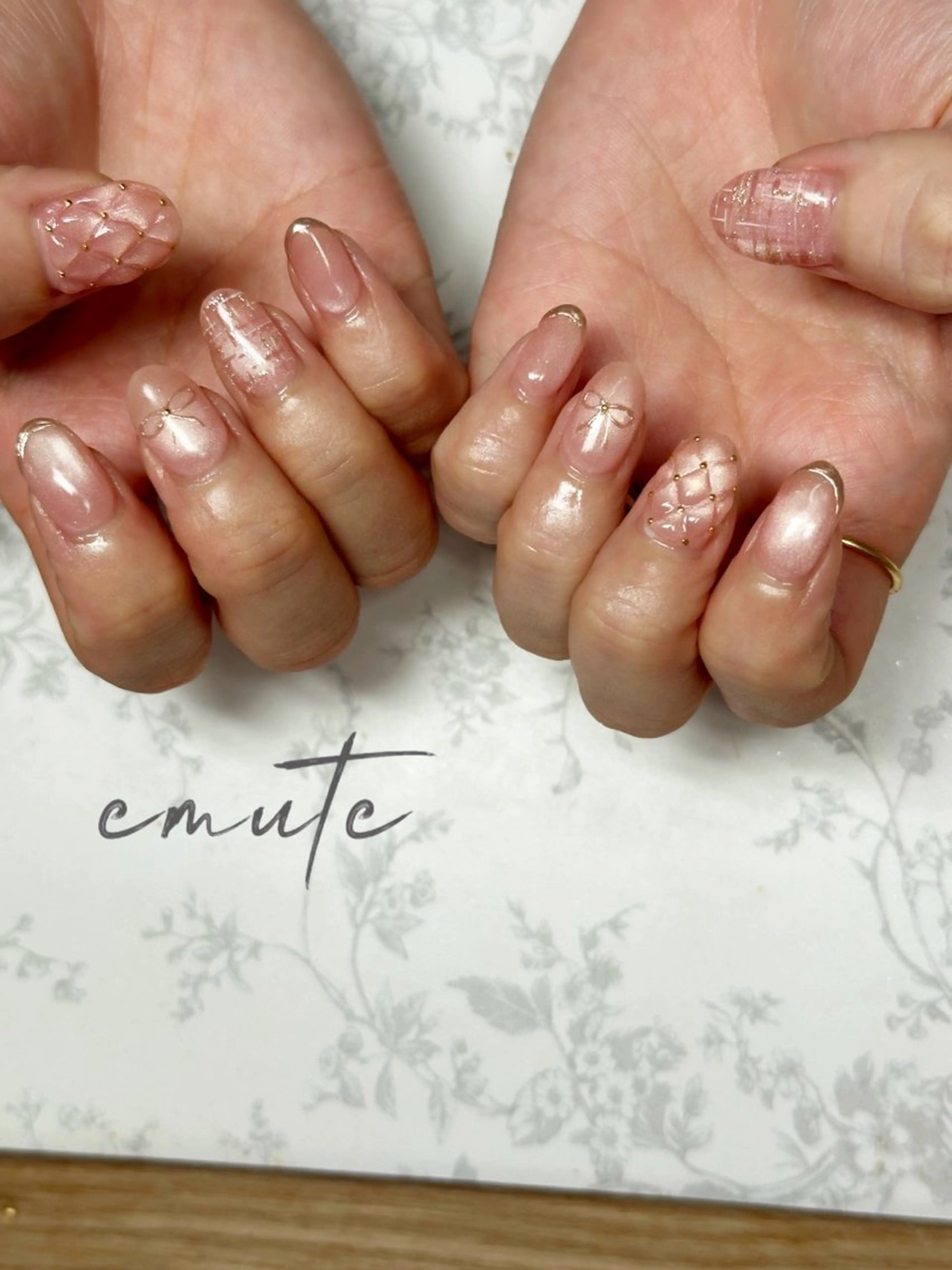 ネイル emute/ 川村優香里のマツエク・マツパデザイン