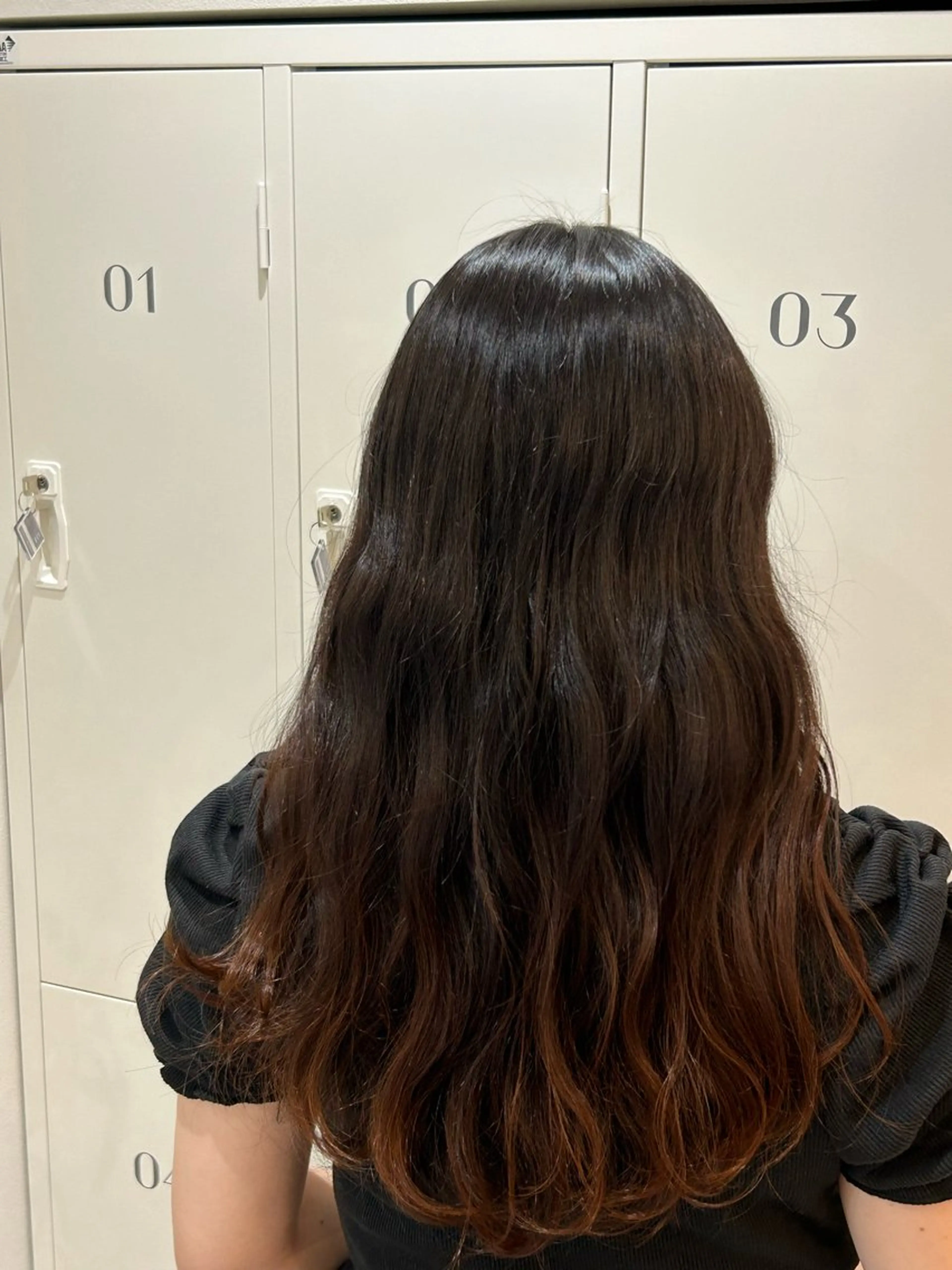 ロング カラー SOYON星ヶ丘所属・👟SOYONトレン ドヘアともし🩶のヘアスタイル