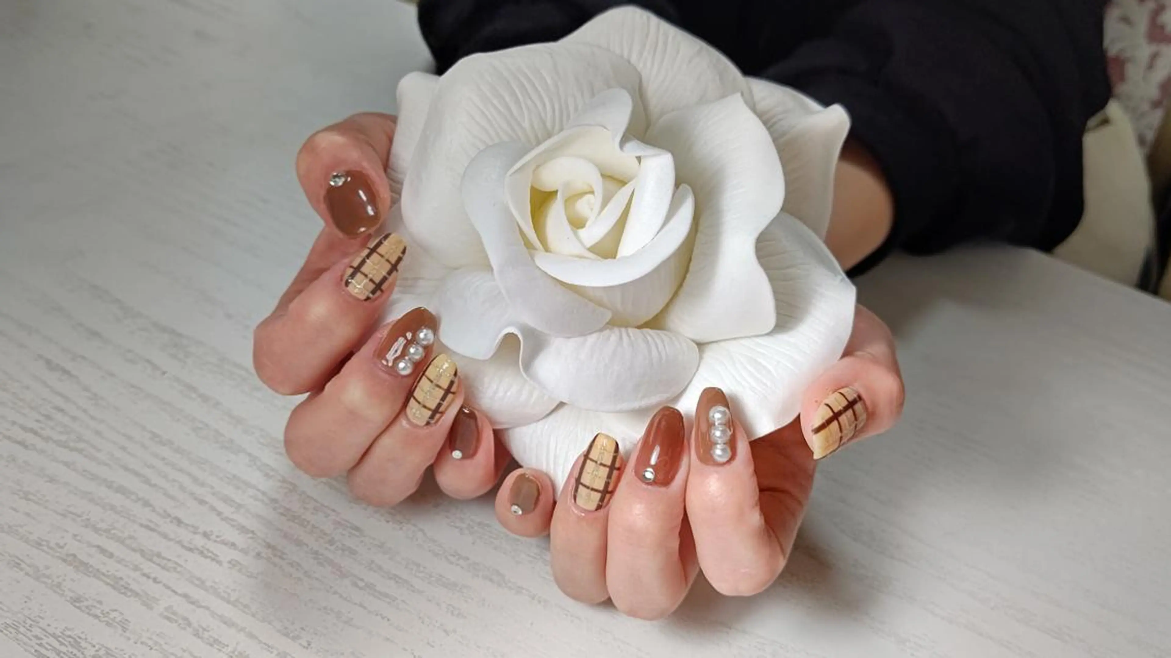 ネイル ハンドネイル nail salon Blancのネイルデザイン