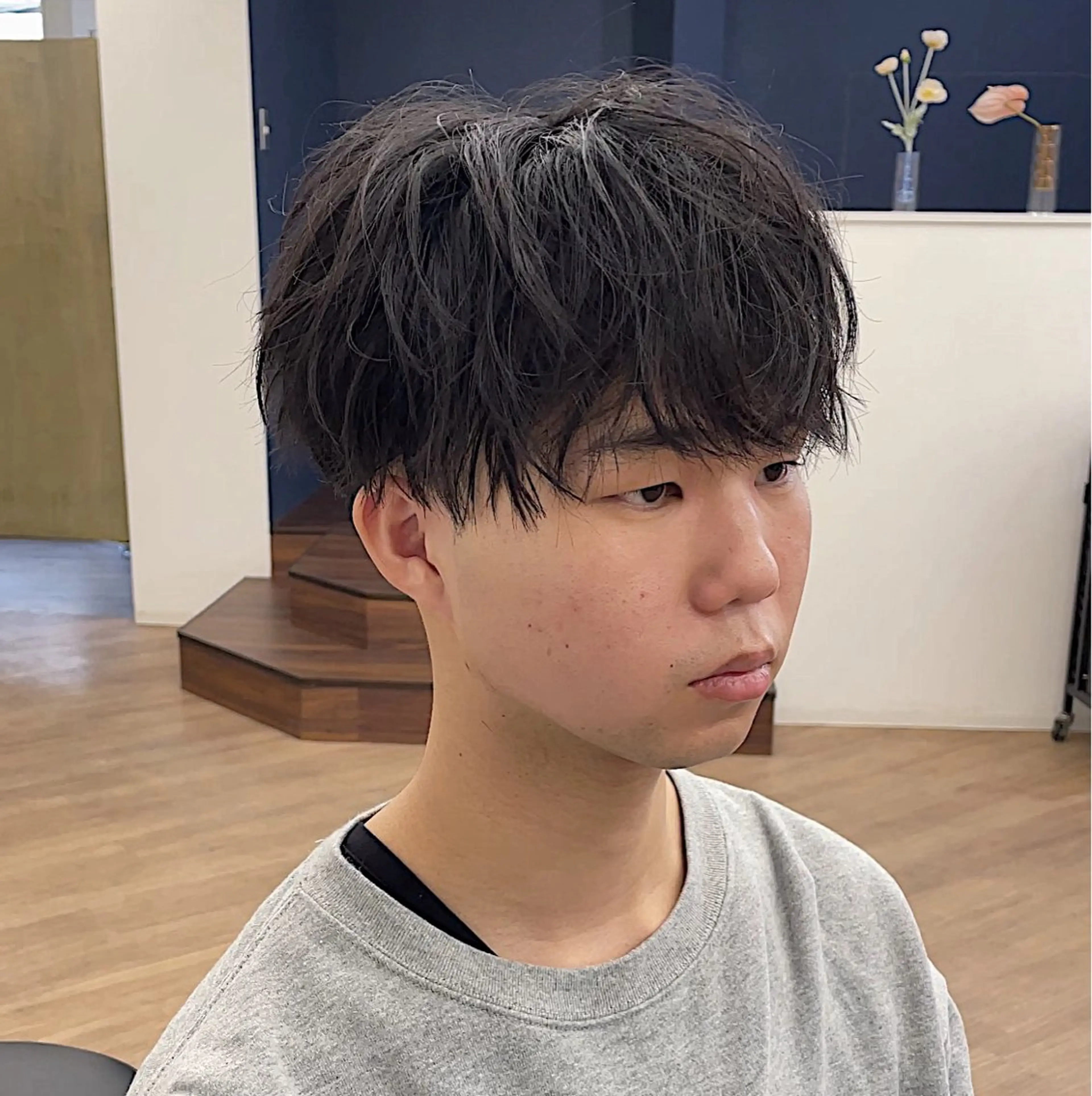 ショート ハイライト 韓国風ヘア レイヤーカット ショートヘア 縮毛矯正 カット パーマ トリートメント 🫧 下島友弥 【メンズ特化美容師】のヘアスタイル