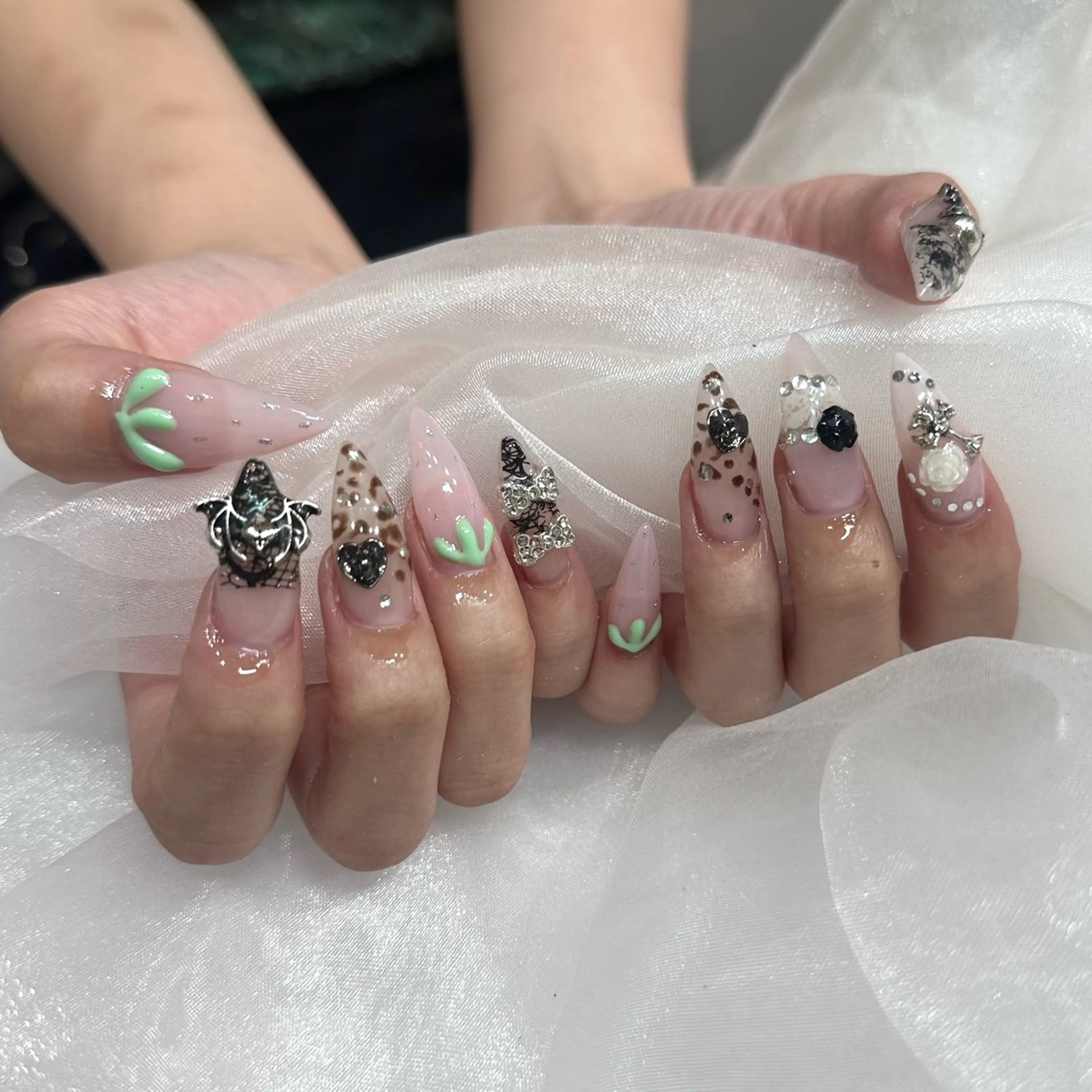 ネイル ume hairsalon所属・nono/ 熊取ﾈｲﾙｻﾛﾝのネイルデザイン