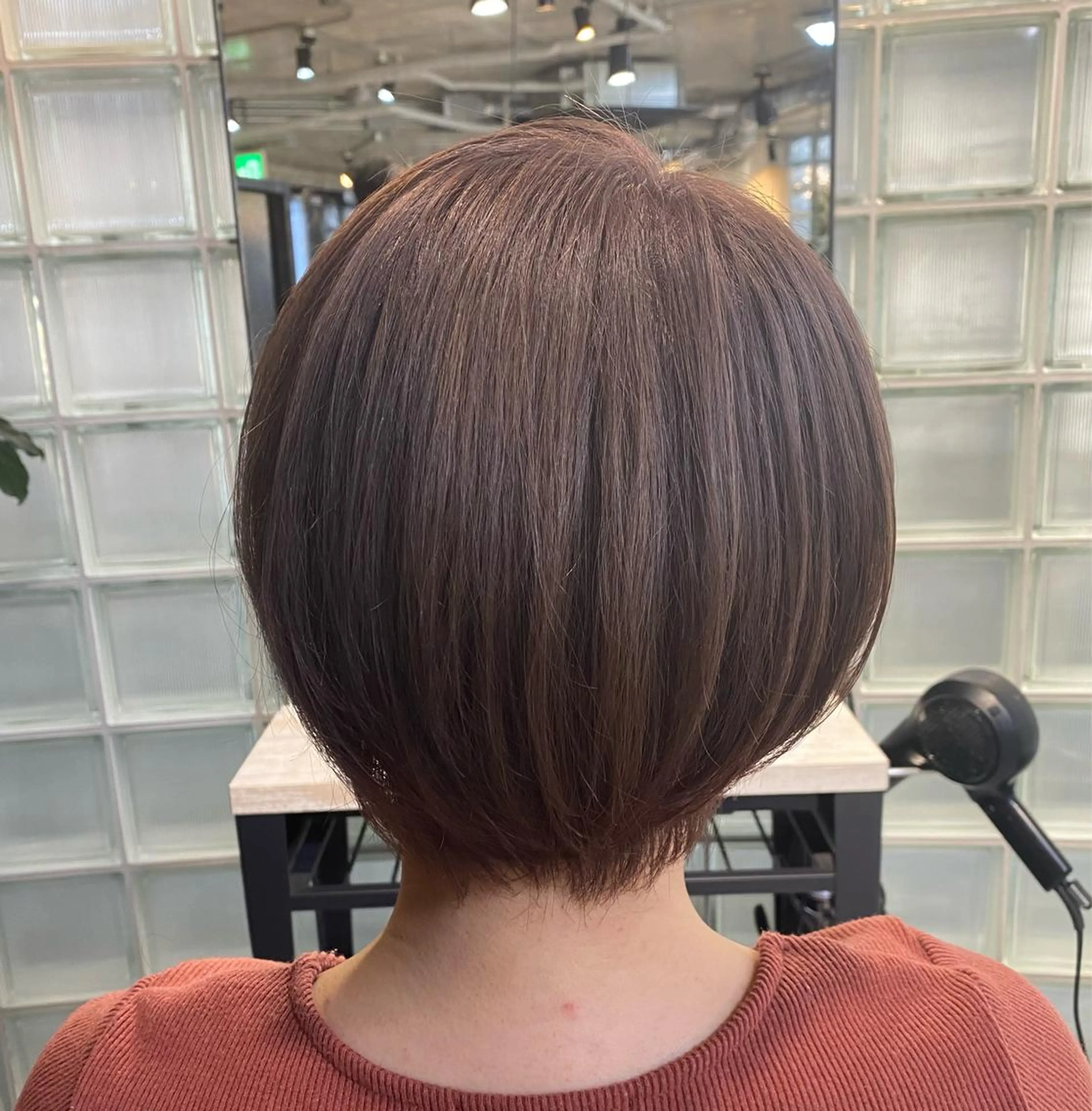 ショート 大橋 美咲のヘアスタイル