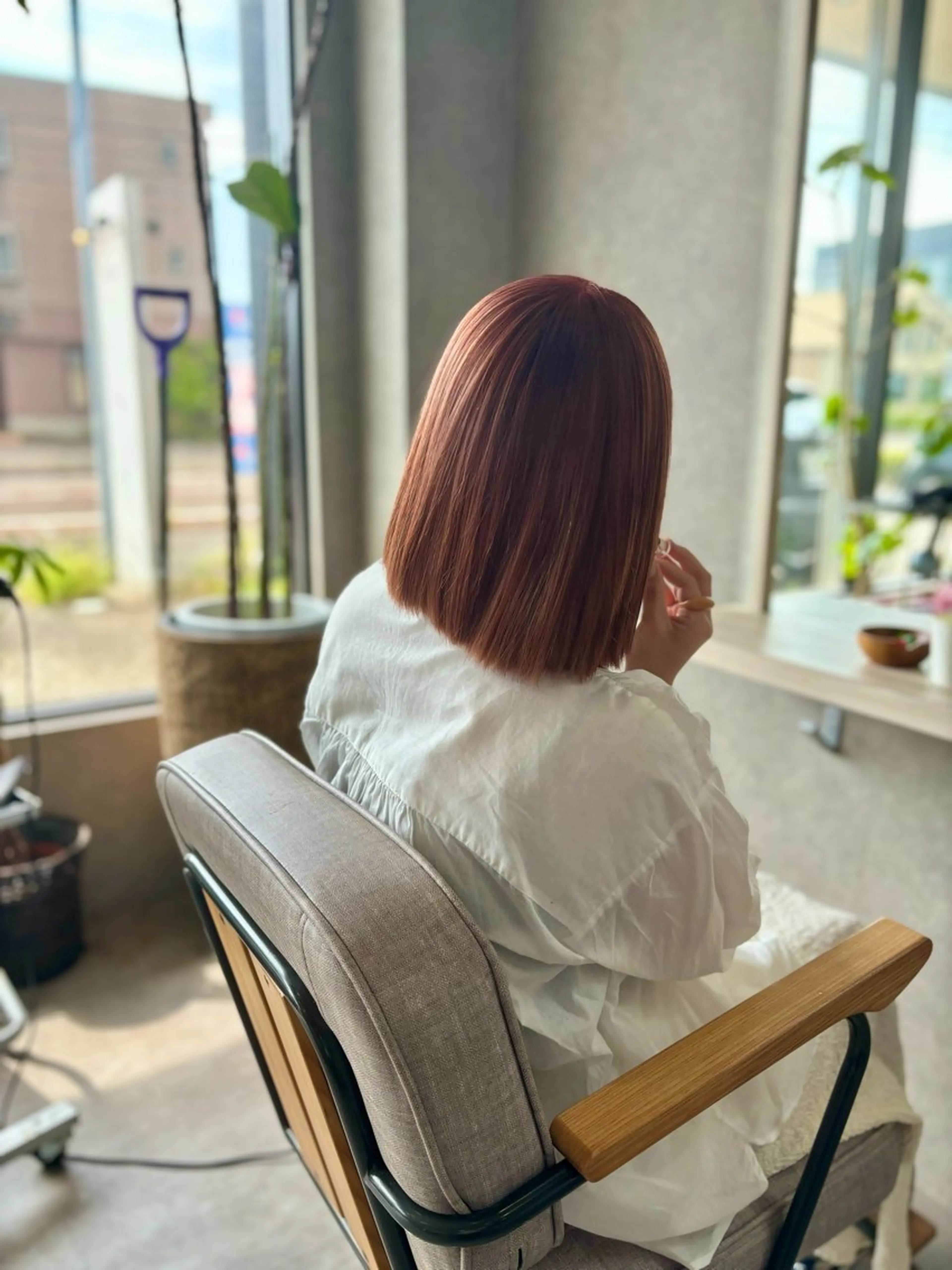 ショート カラー バレイヤージュ ブリーチ ケアブリーチ ダブルカラー イヤリングカラー 長谷川 湧のヘアスタイル