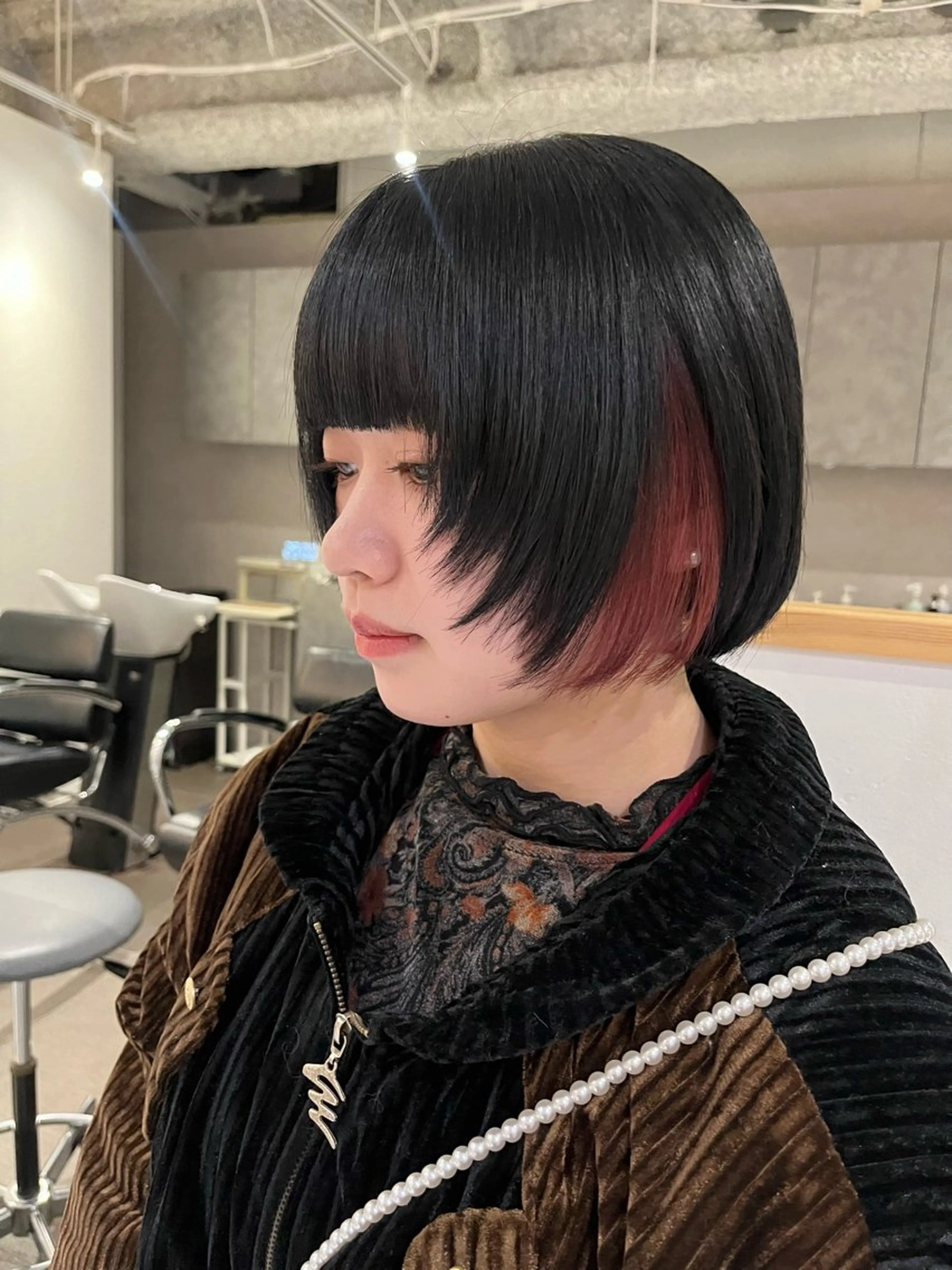 ショート カラー インナーカラー ボブ ウルフカット ウルフボブ 桃果 momokaのヘアスタイル