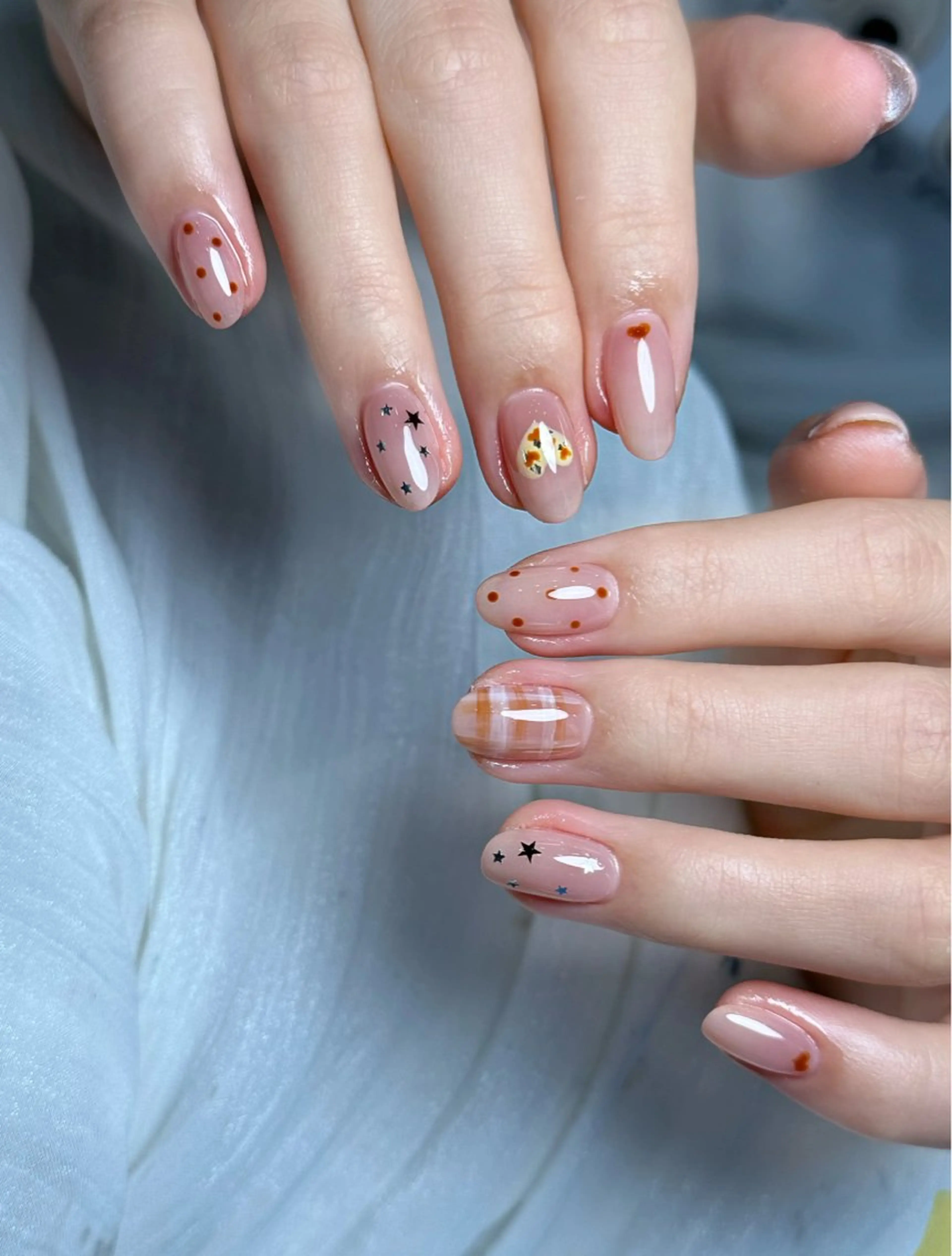 ネイル アートネイル 韓国ネイル 持ち込み ニュアンスネイル ワンカラーネイル イブ ネイリのネイルデザイン