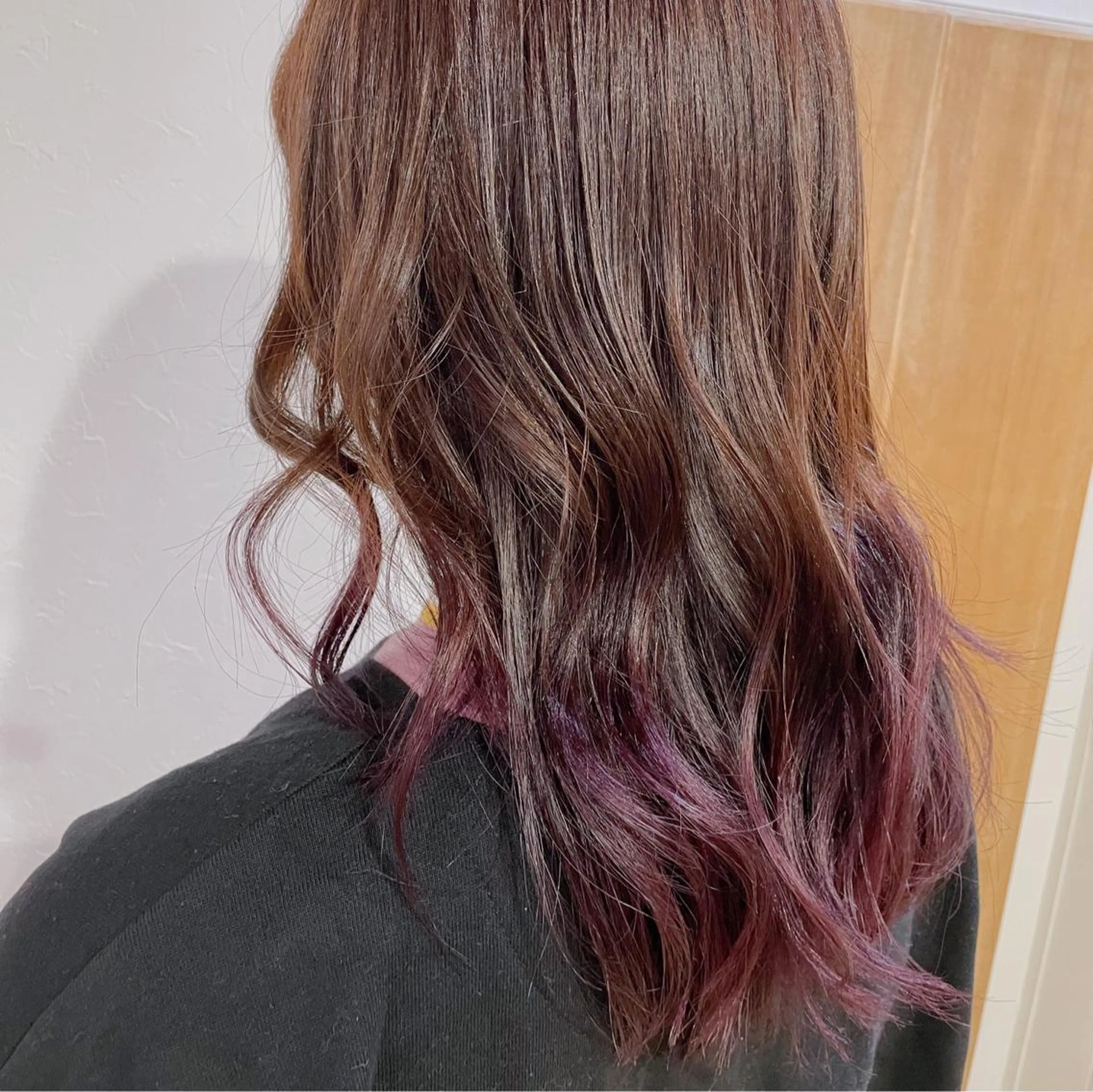 セミロング カラー ヘアアレンジ ブリーチ グラデーションカラー ピンクカラー なつき/艶ピンク/ girly hairのヘアスタイル