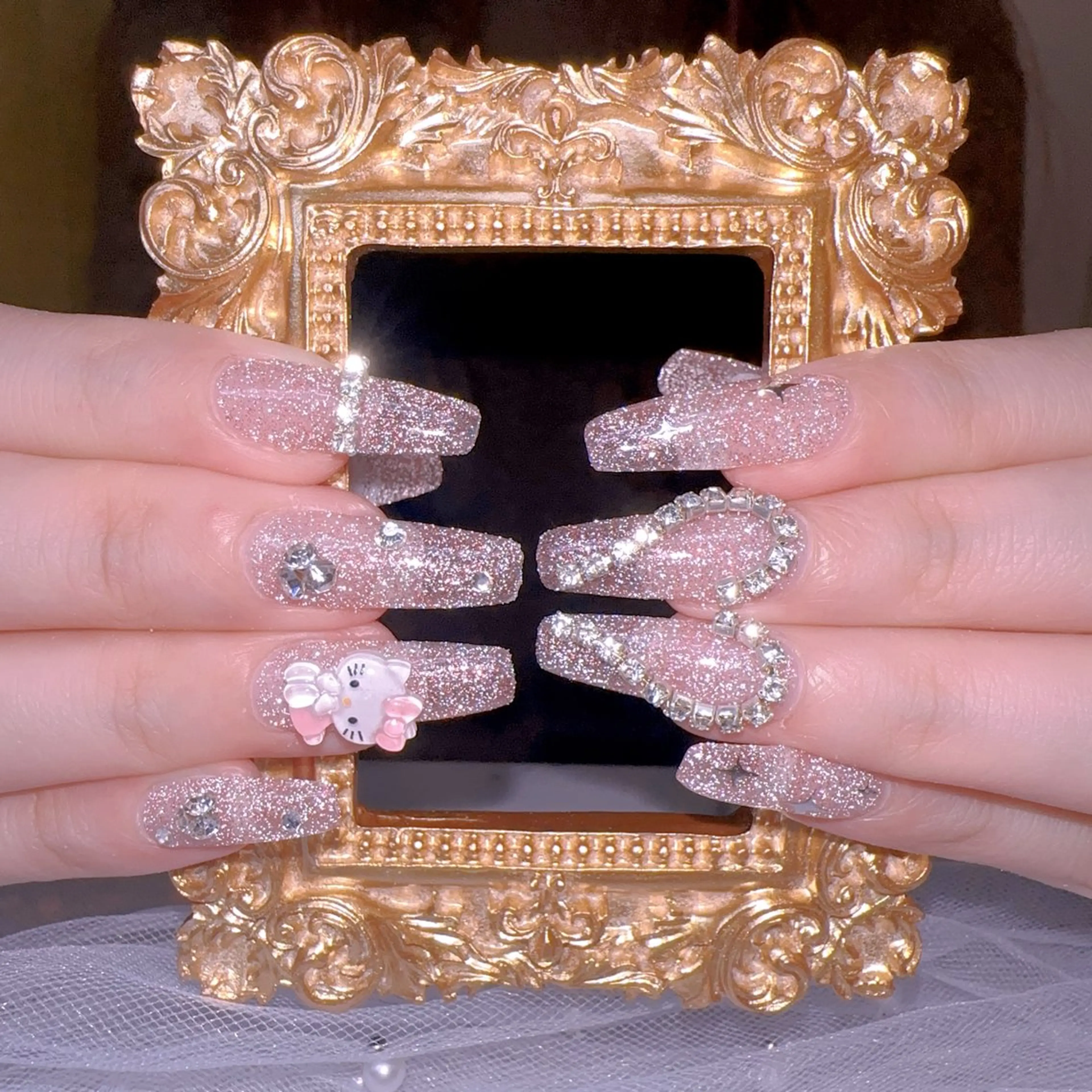 ネイル オーロラネイル フットネイル 韓国ネイル ラメ(グリッター) ラメグラデーション ハンドネイル Belle nail salon 新小岩のネイルデザイン