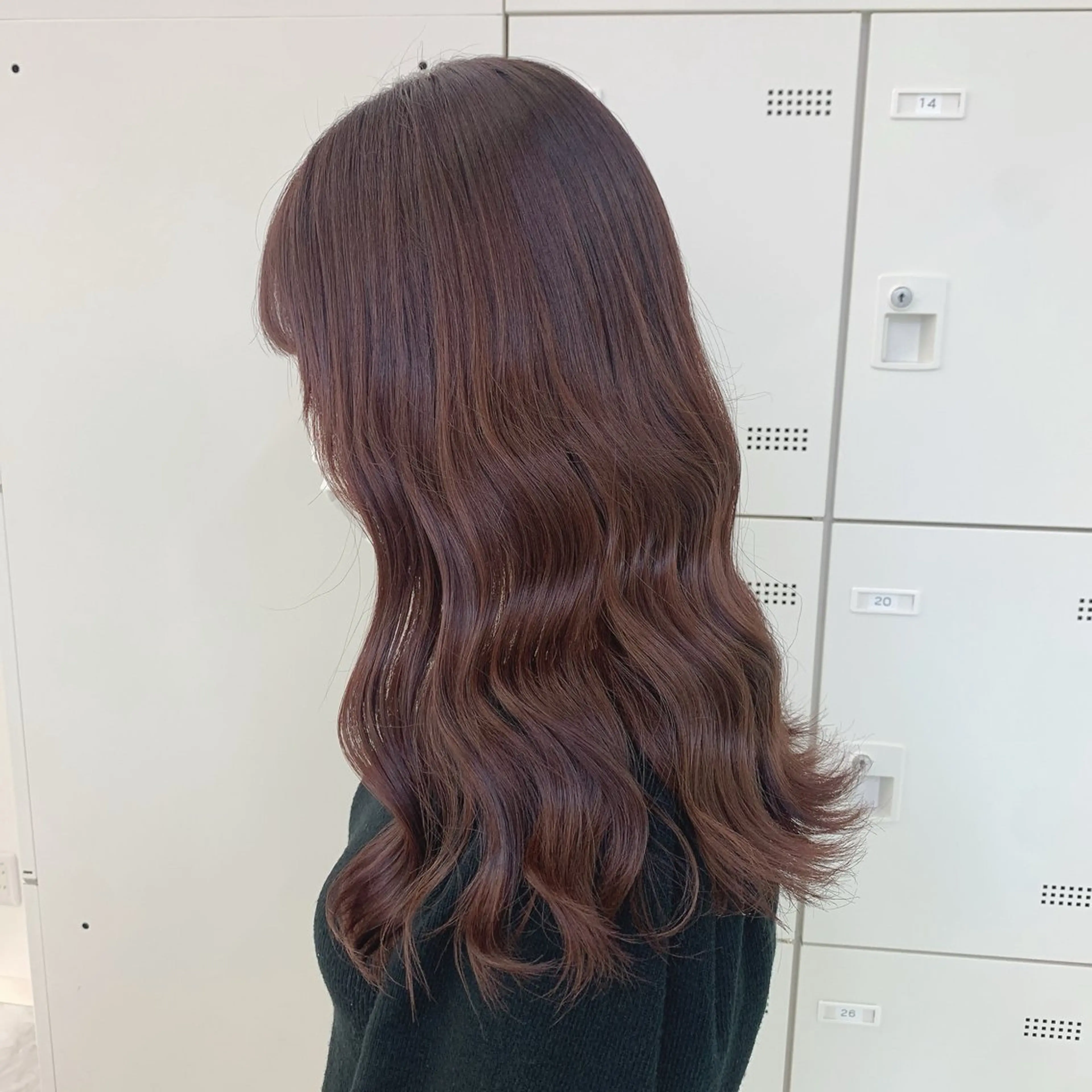 ロング Wカラー/暖色/べ ージュりく©︎🐝のヘアスタイル