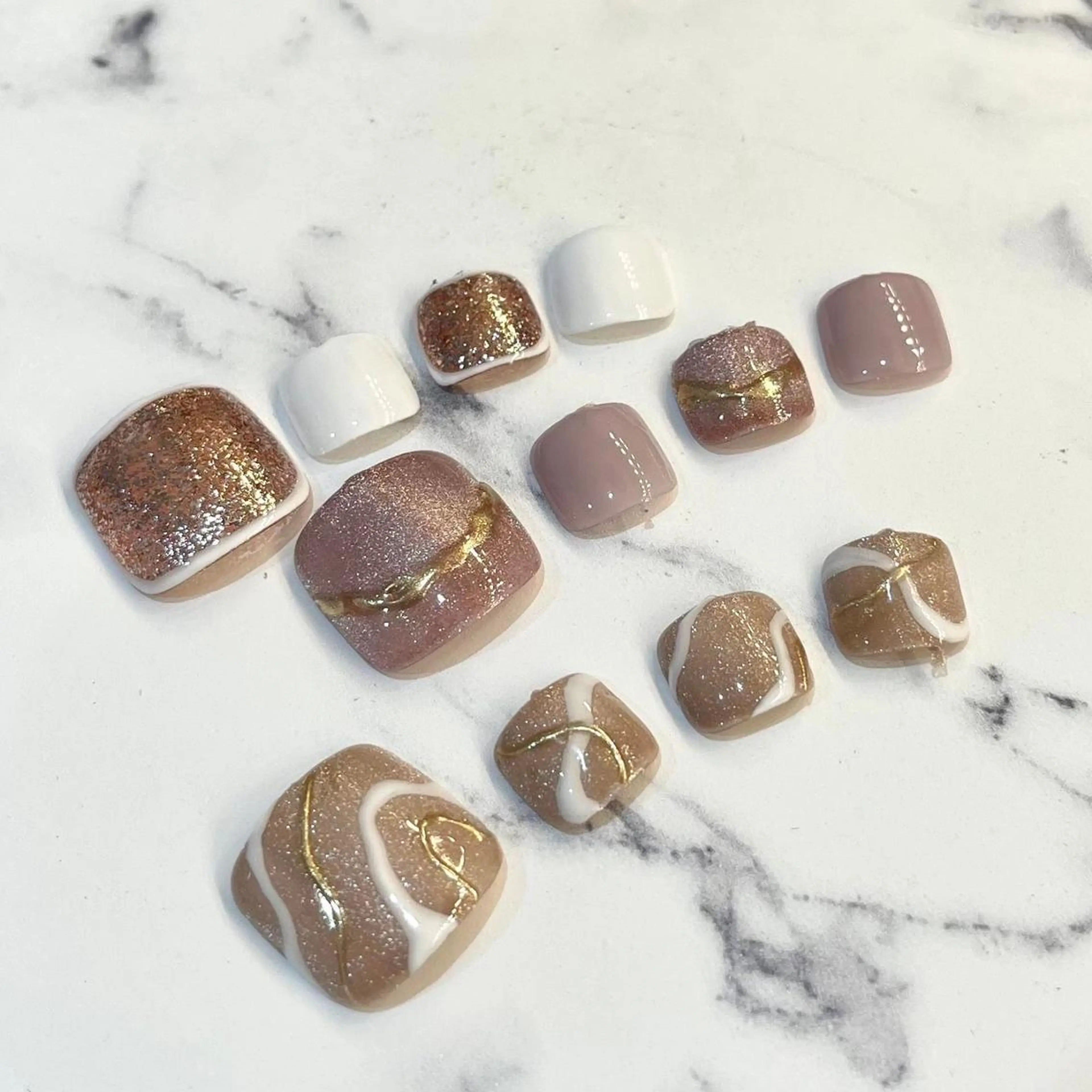 ネイル フットネイル nail LUNA BLANCのネイルデザイン