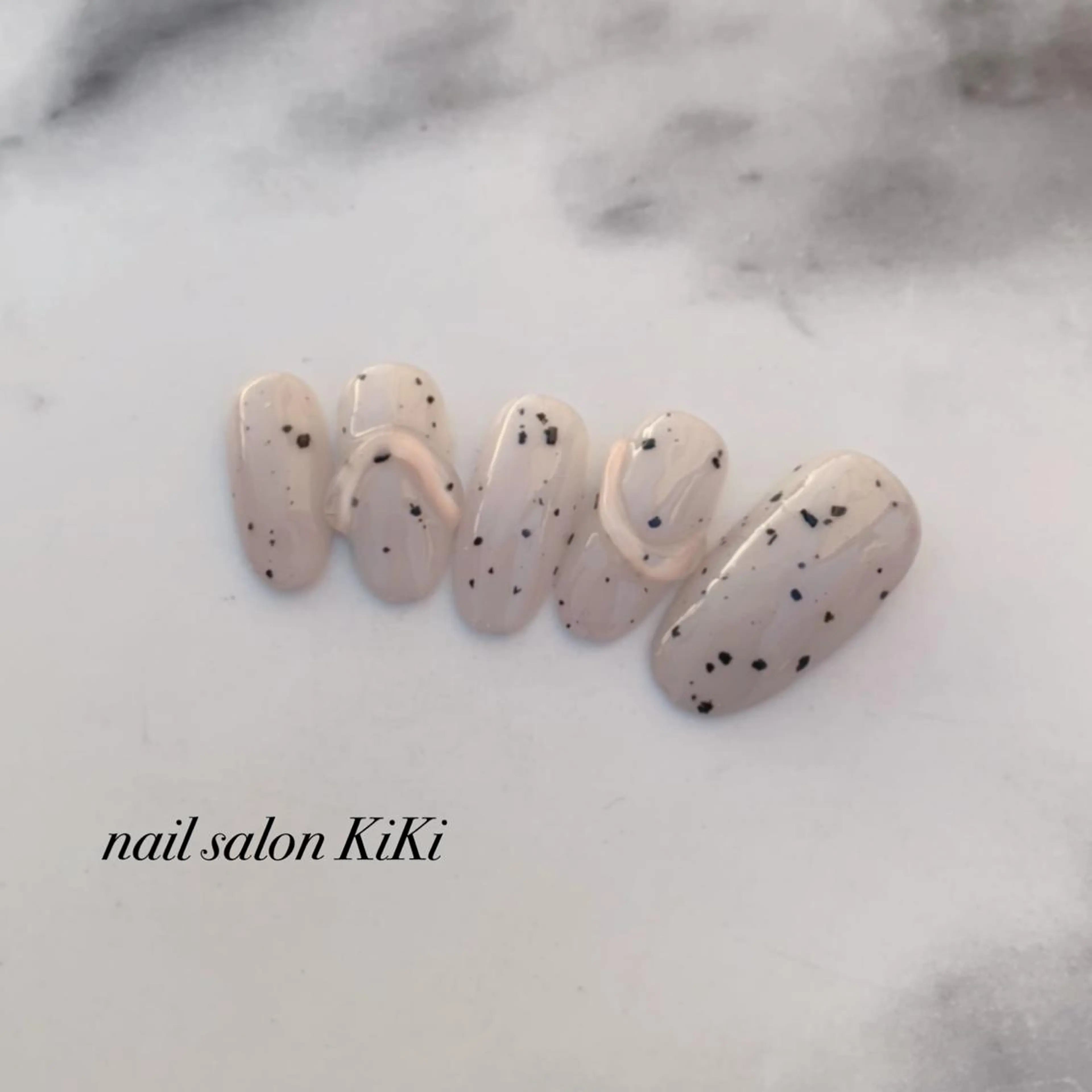 ネイル ニュアンスネイル K. KiKiのネイルデザイン