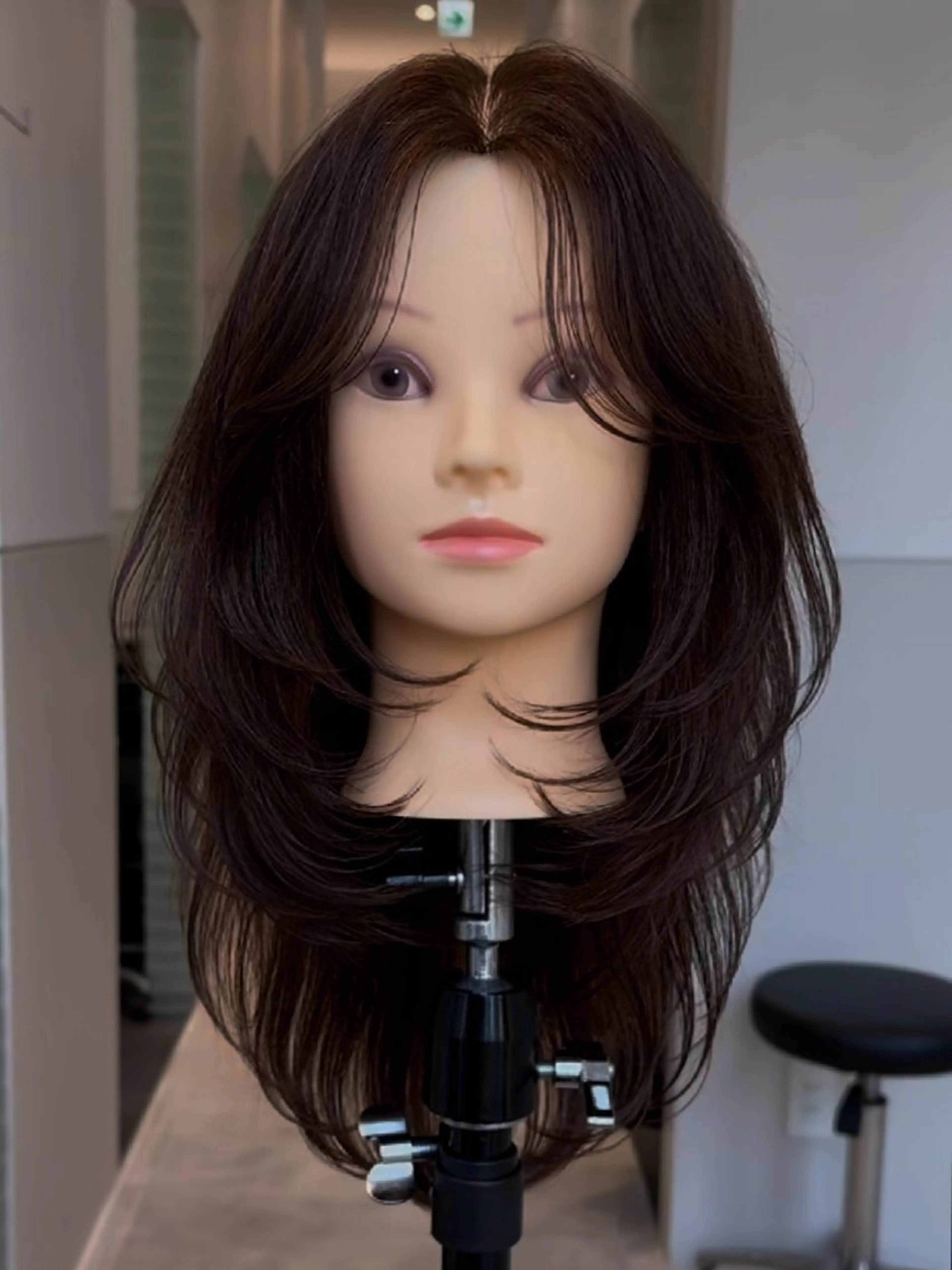 ロング 馬野郁土 Uhair 本山店のヘアスタイル