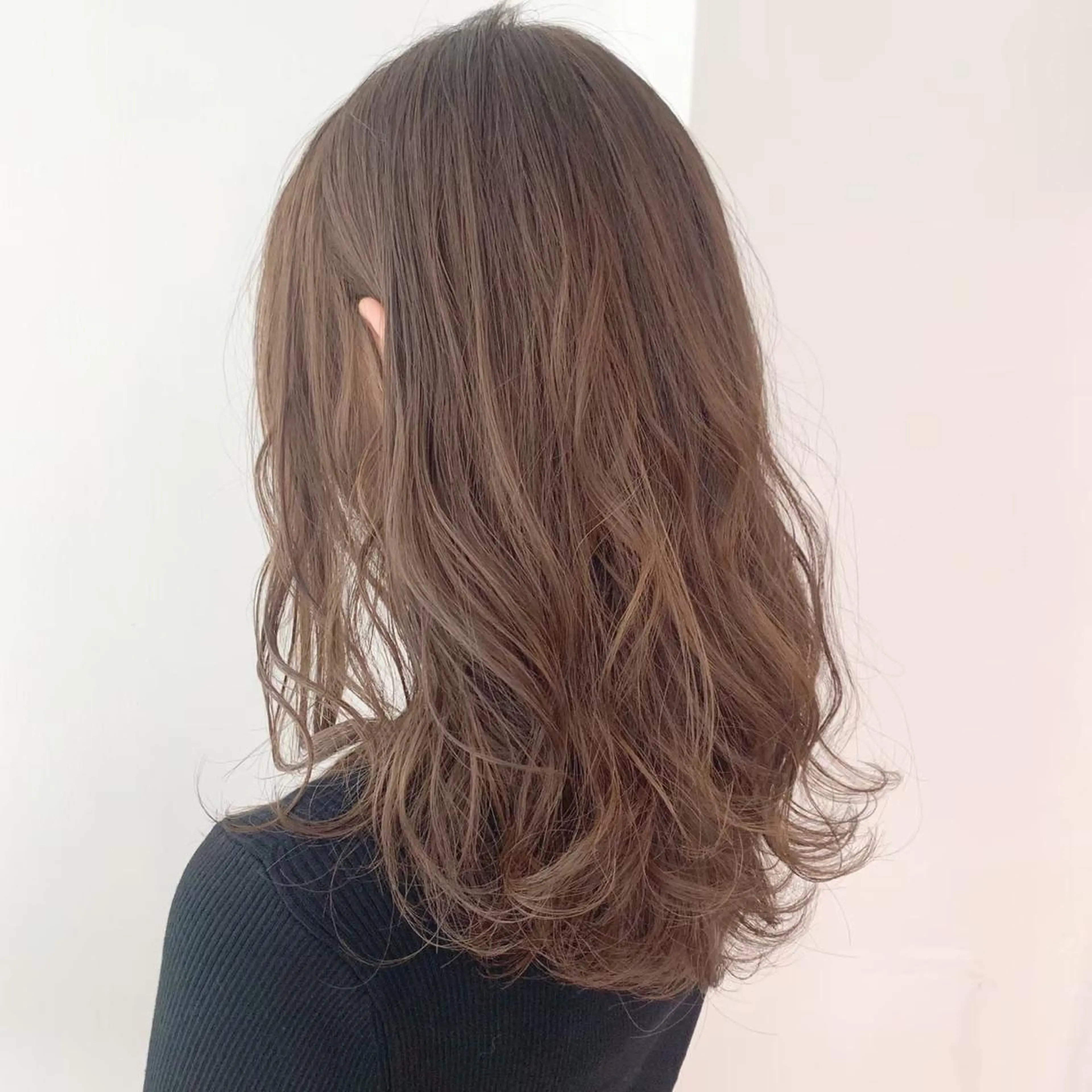 セミロング 💛大人可愛い 🧡TAICHIROのヘアスタイル