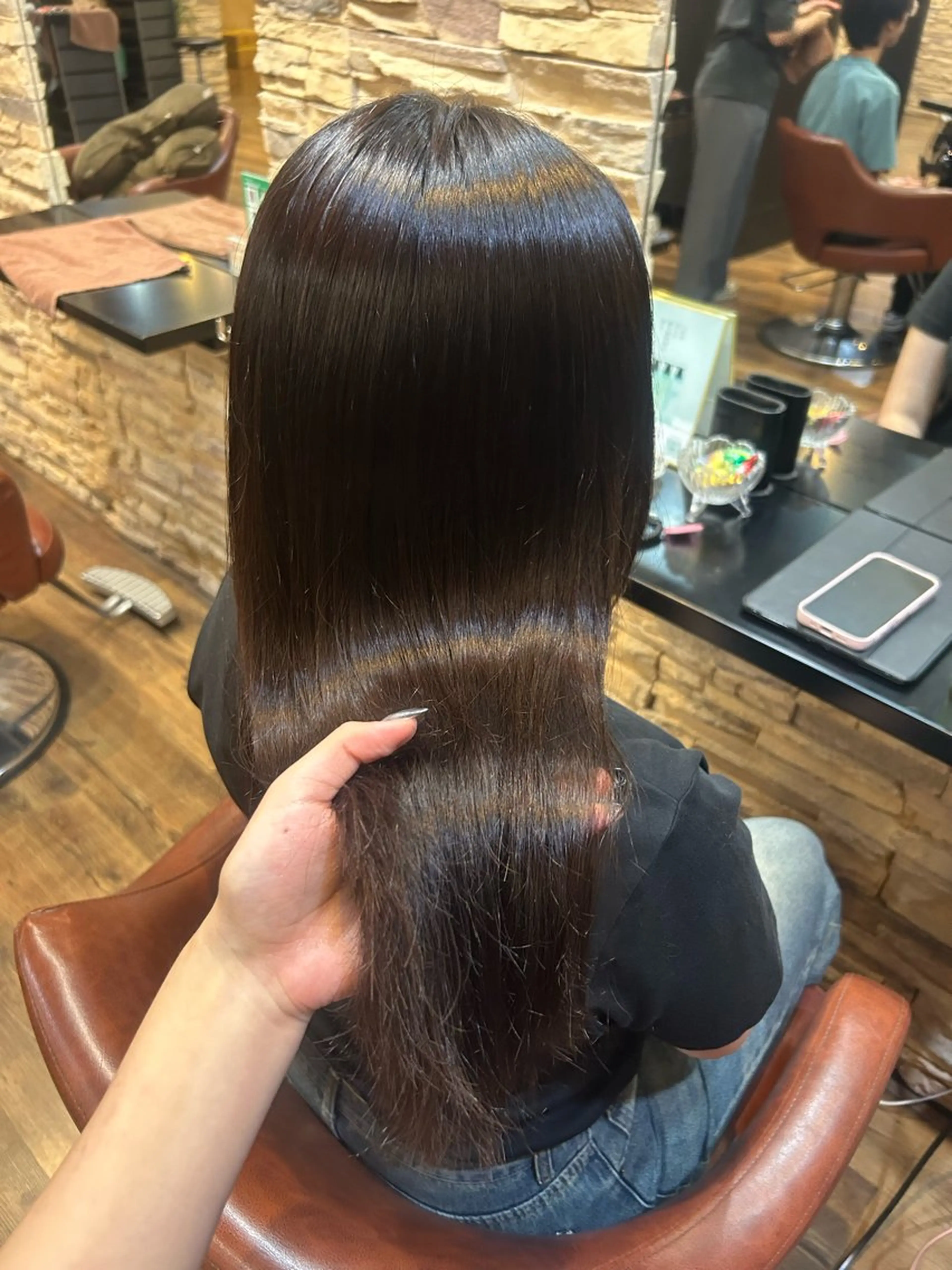 セミロング カット 縮毛矯正 トリートメント 【カラーモデル募集 】サキ🫧のヘアスタイル